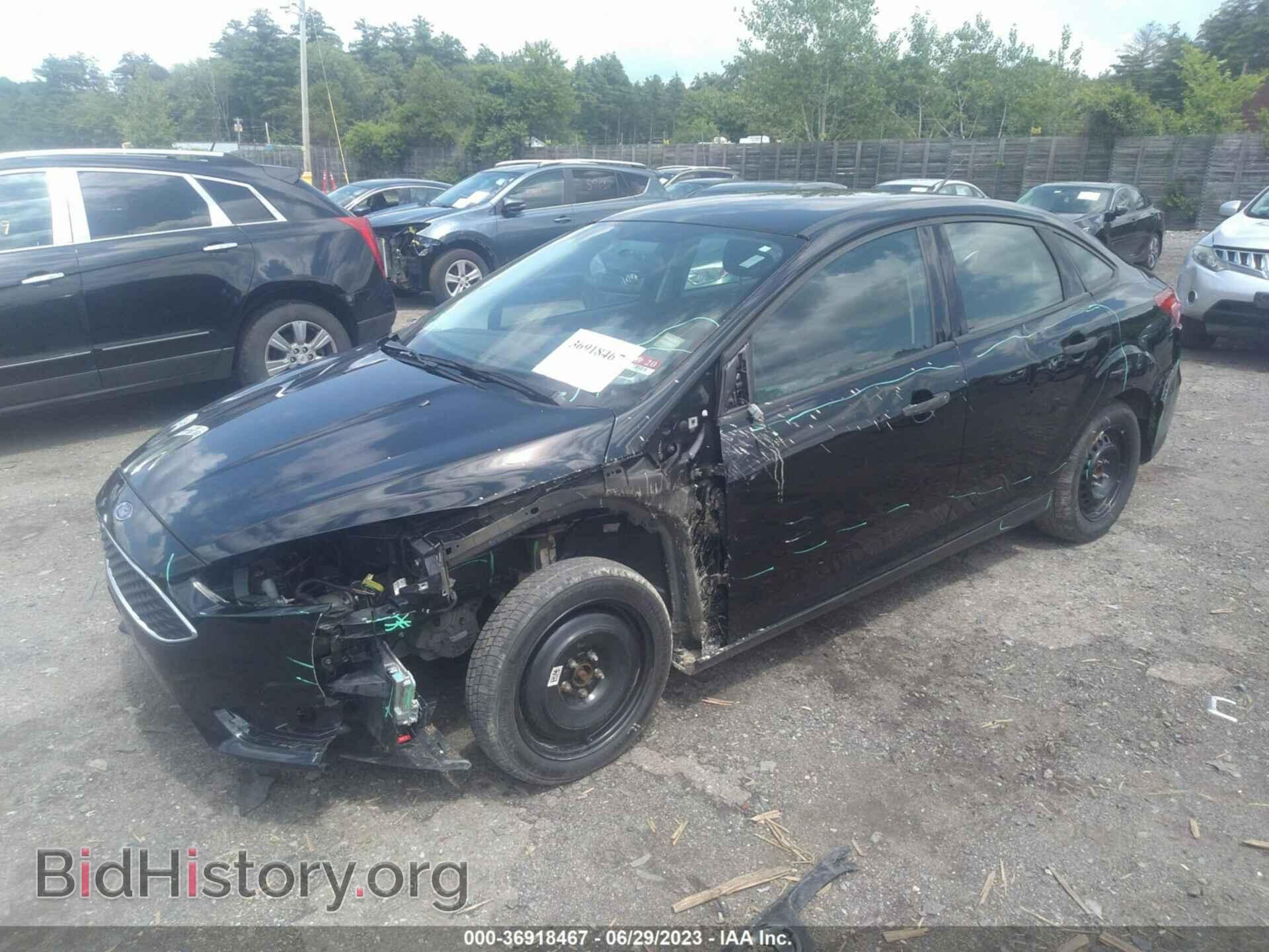 2018 FORD FOCUS - VIN: 1FADP3E29JL263991 - Фото 2