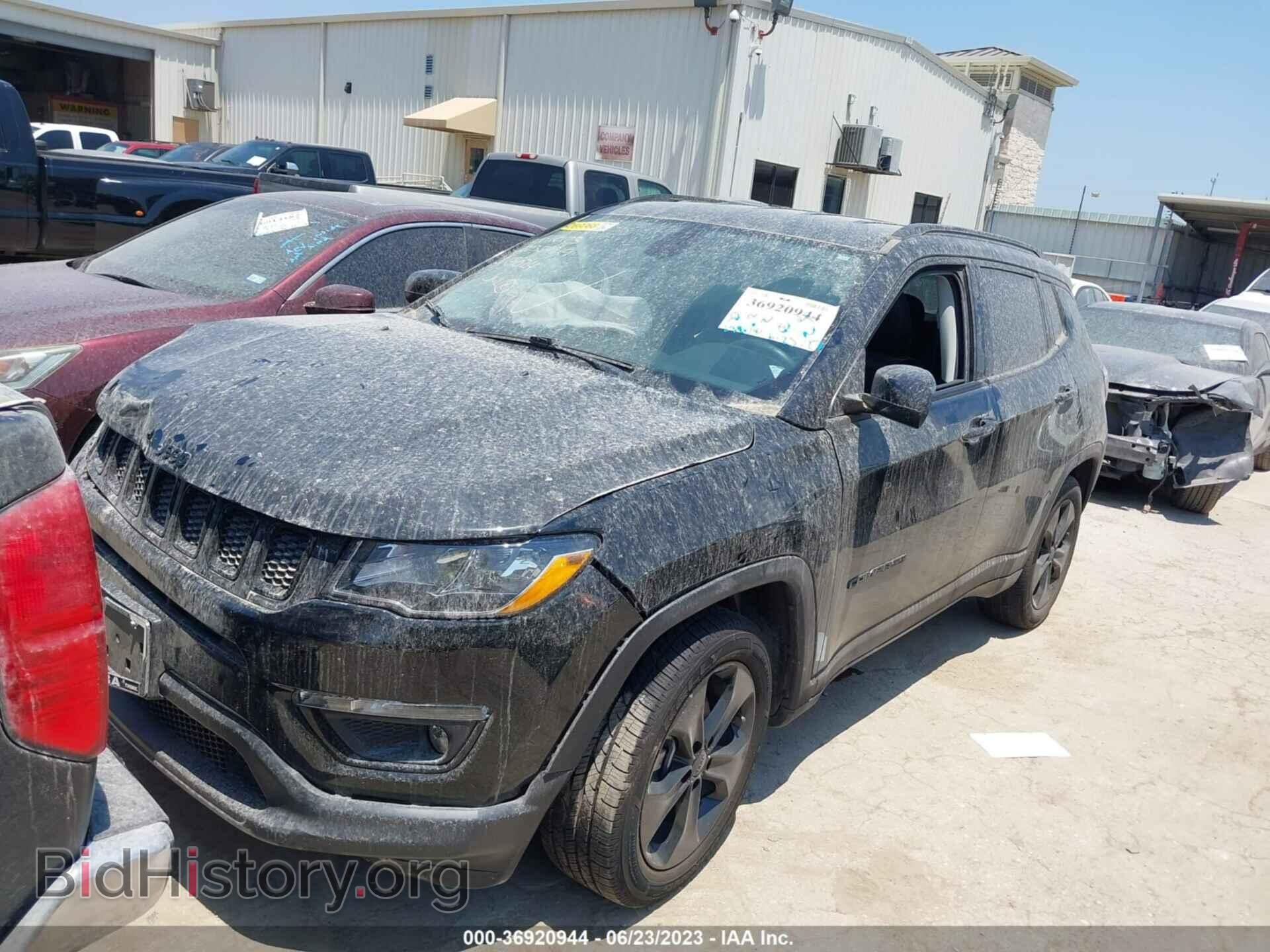 2020 JEEP COMPASS - VIN: 3C4NJCBB7LT118024 - Фото 2