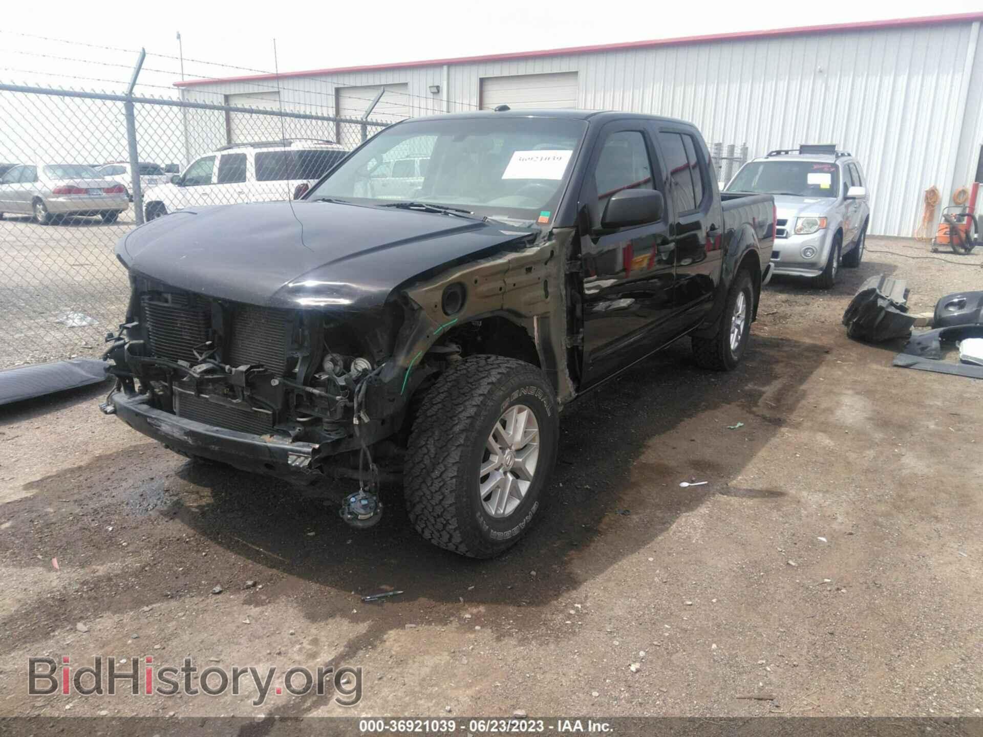 2015 NISSAN FRONTIER - VIN: 1N6AD0EV4FN759949 - Фото 2