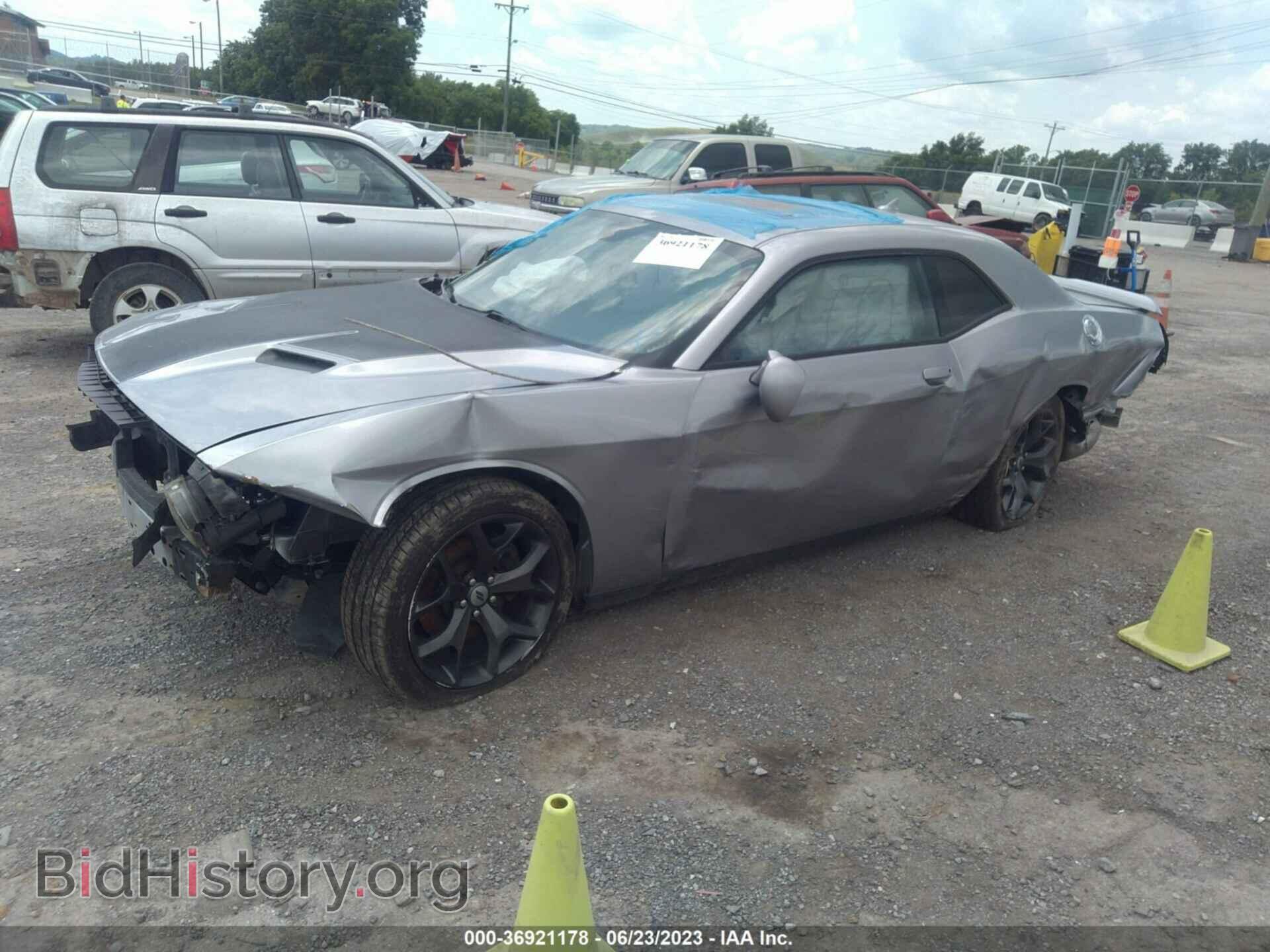 2018 DODGE CHALLENGER - VIN: 2C3CDZAG4JH276734 - Photo 2