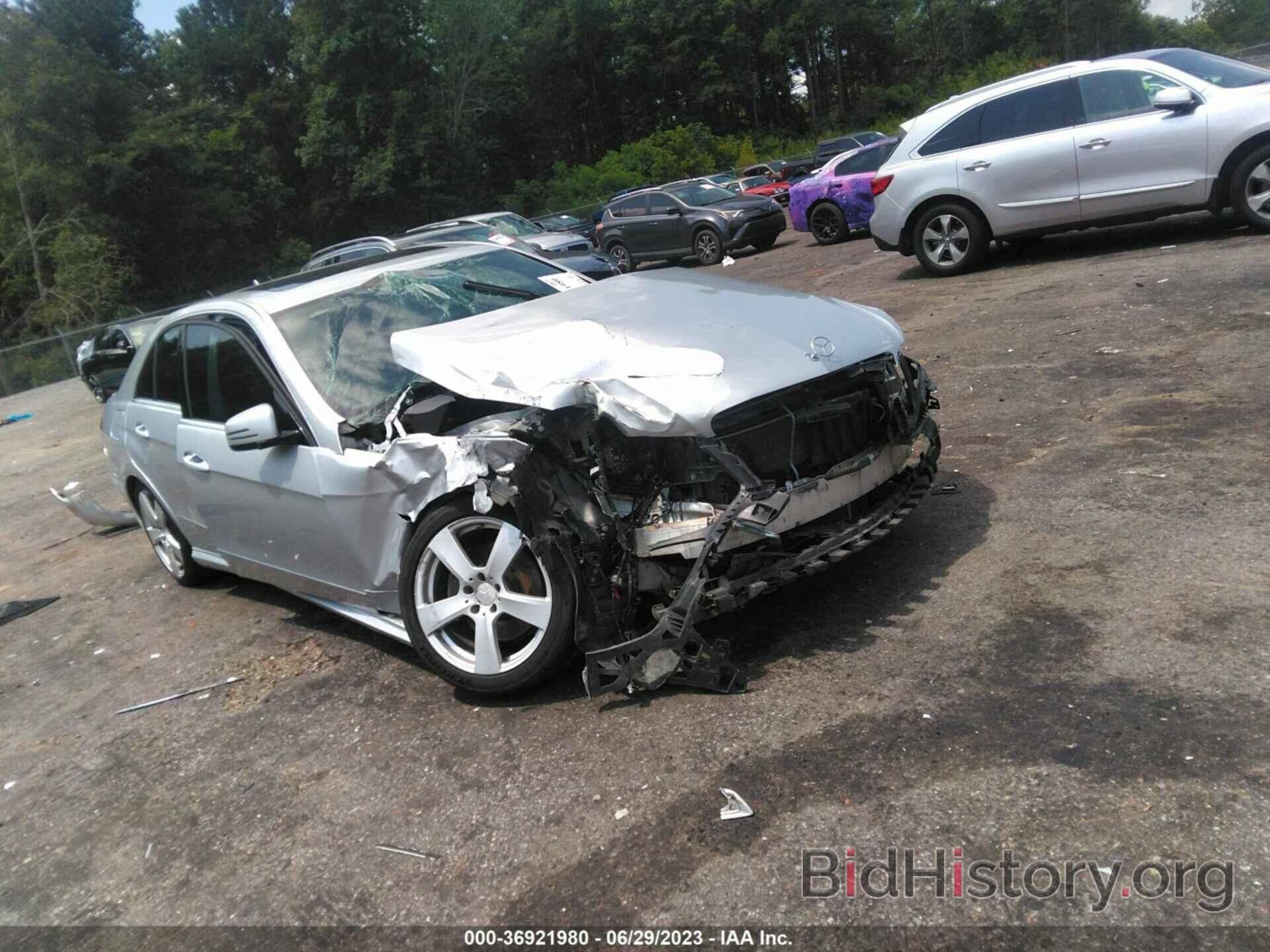 Photo WDDHF5GB9BA489152 - MERCEDES-BENZ E-CLASS 2011