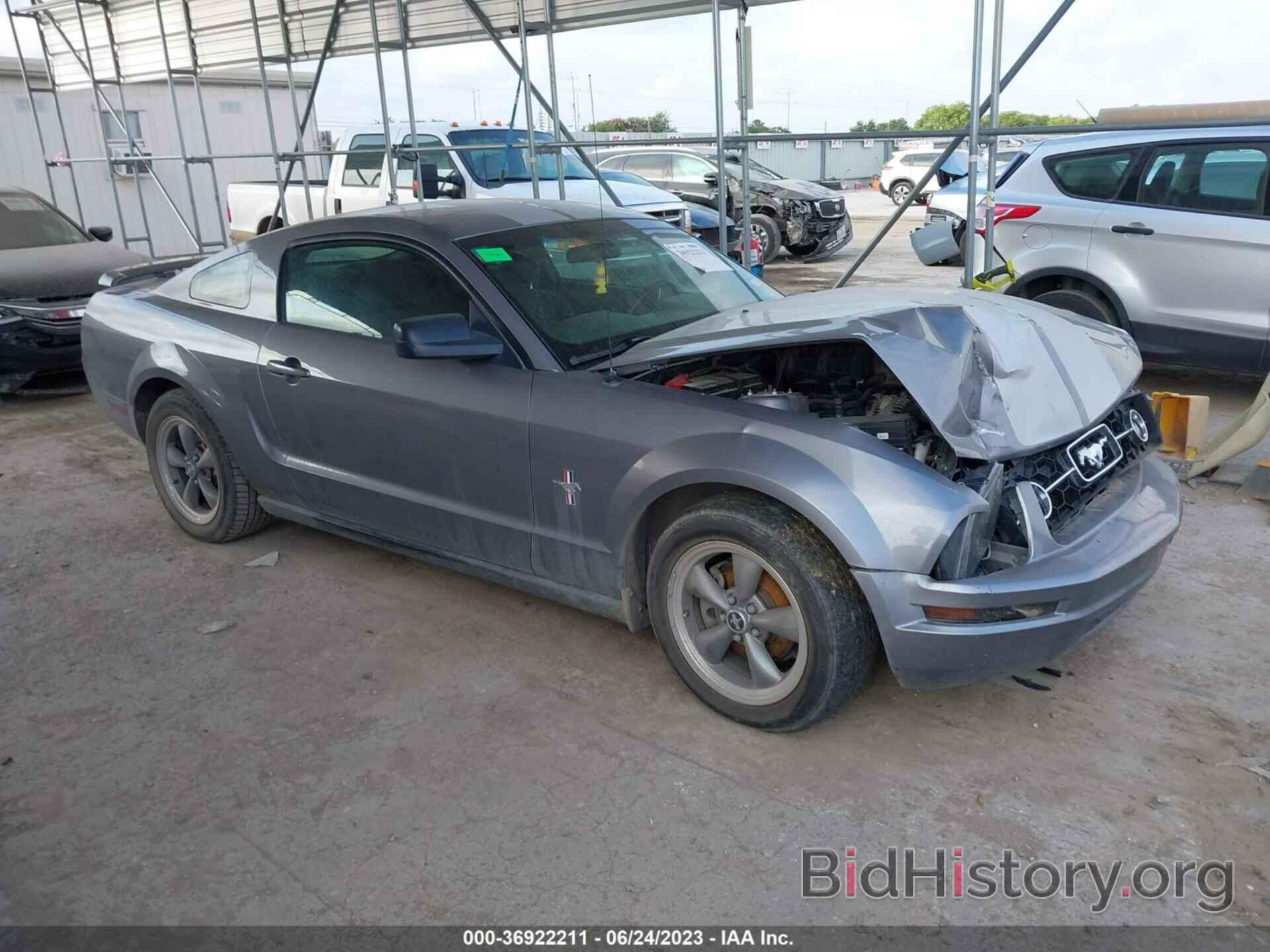 Photo 1ZVFT80N465220682 - FORD MUSTANG 2006