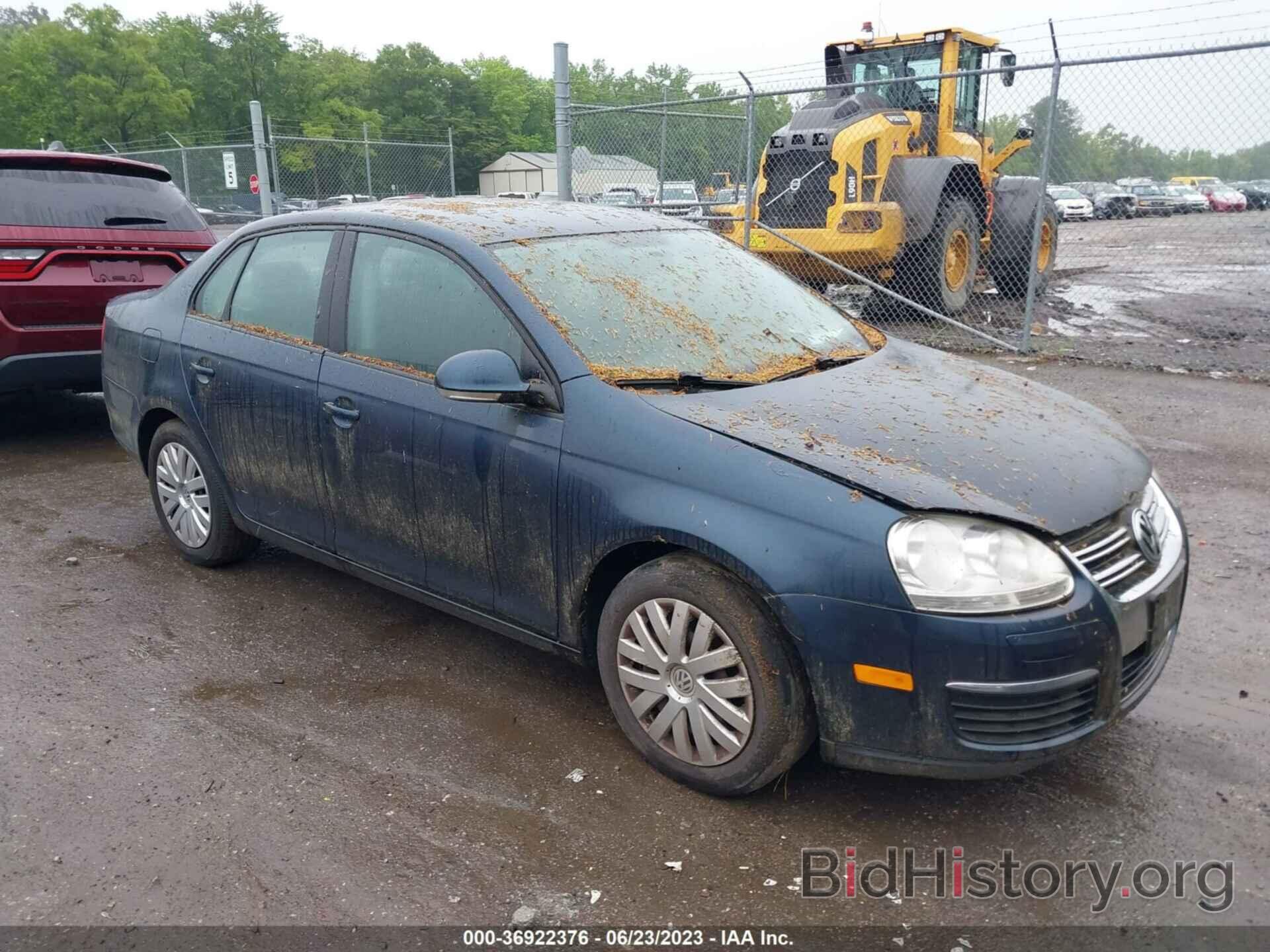 Photo 3VWJZ7AJ5AM032156 - VOLKSWAGEN JETTA SEDAN 2010