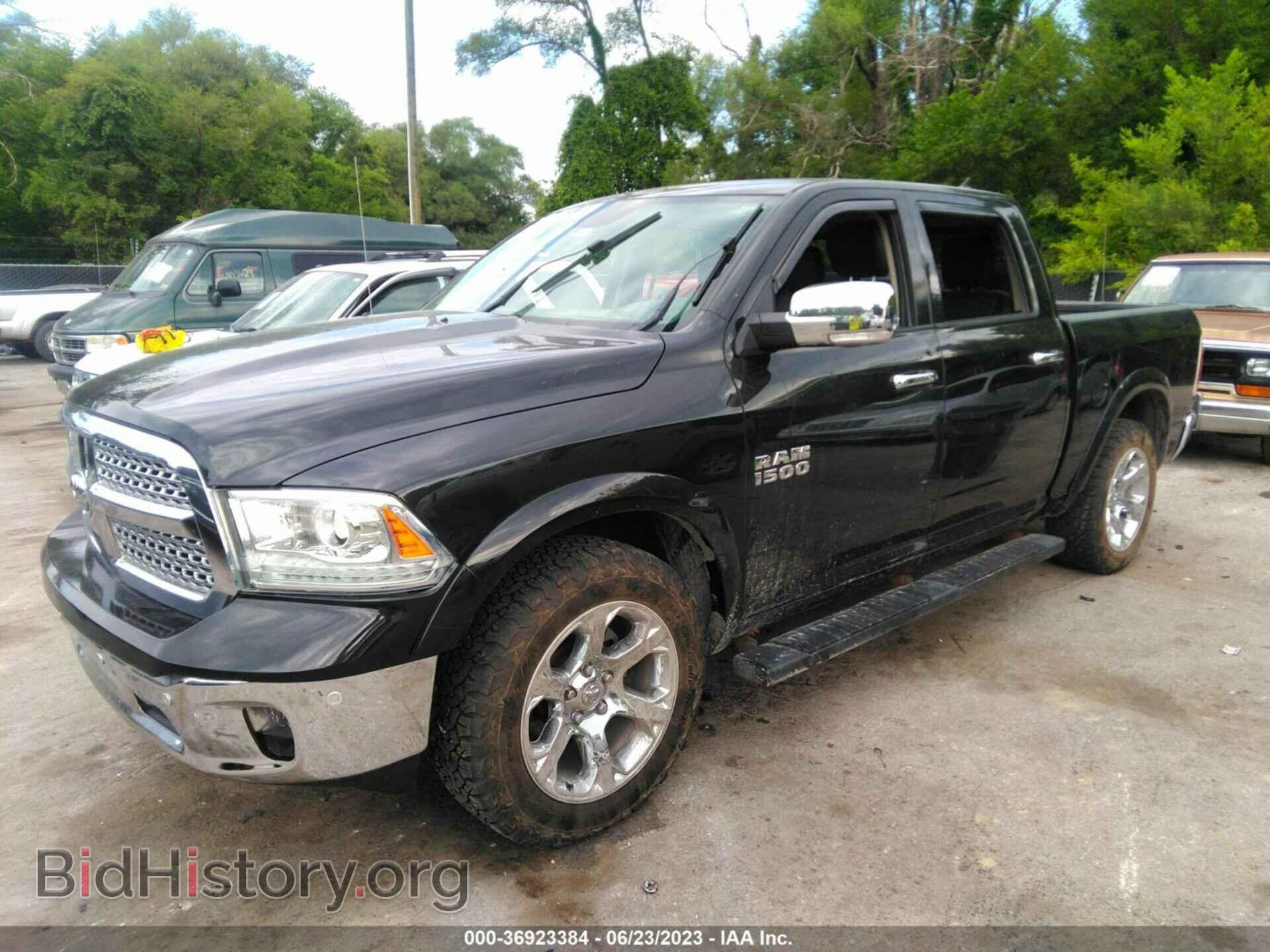 2018 RAM 1500 - VIN: 1C6RR7NGXJS306339 - Фото 2