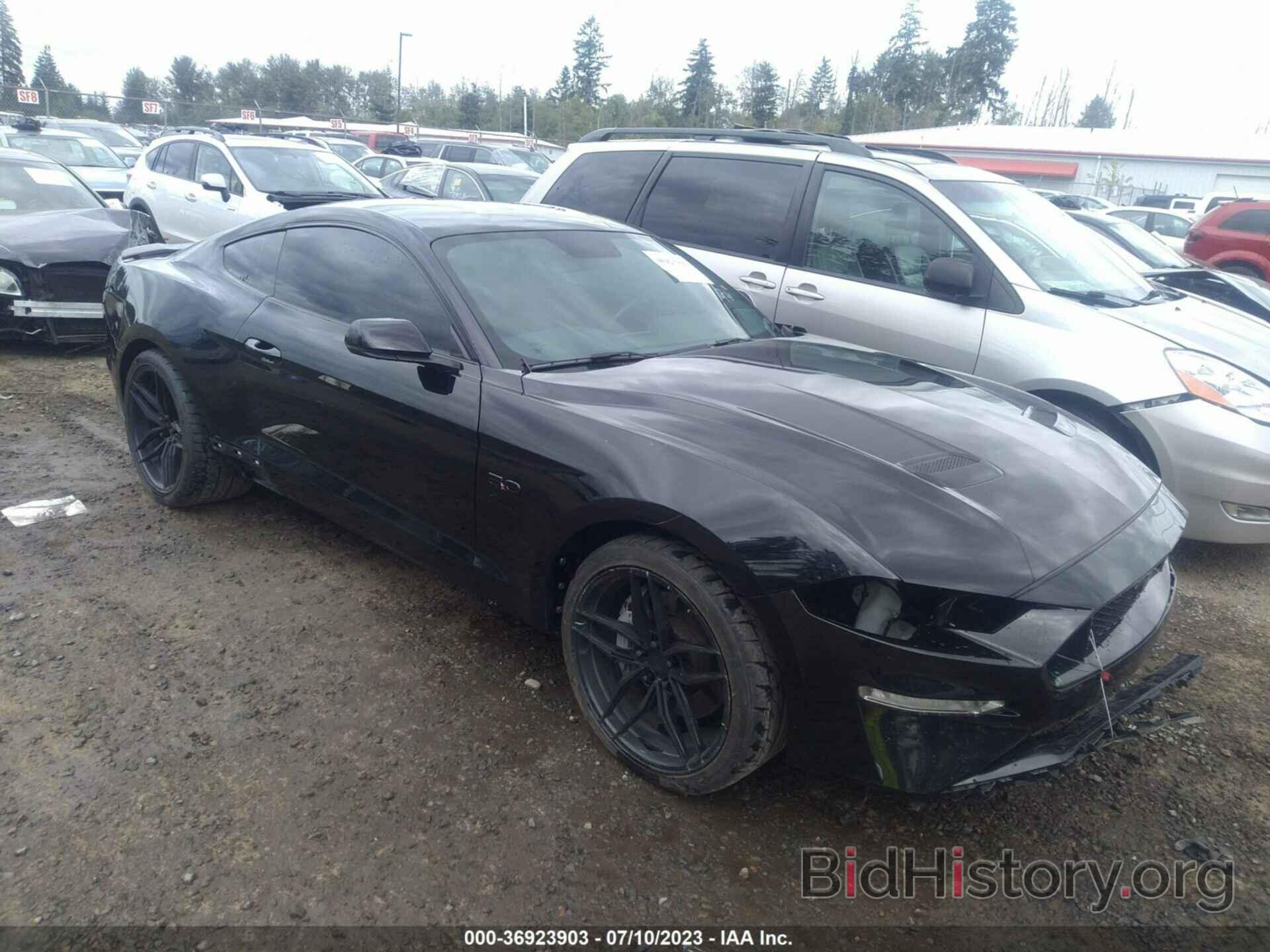 Photo 1FA6P8CF6L5118703 - FORD MUSTANG 2020