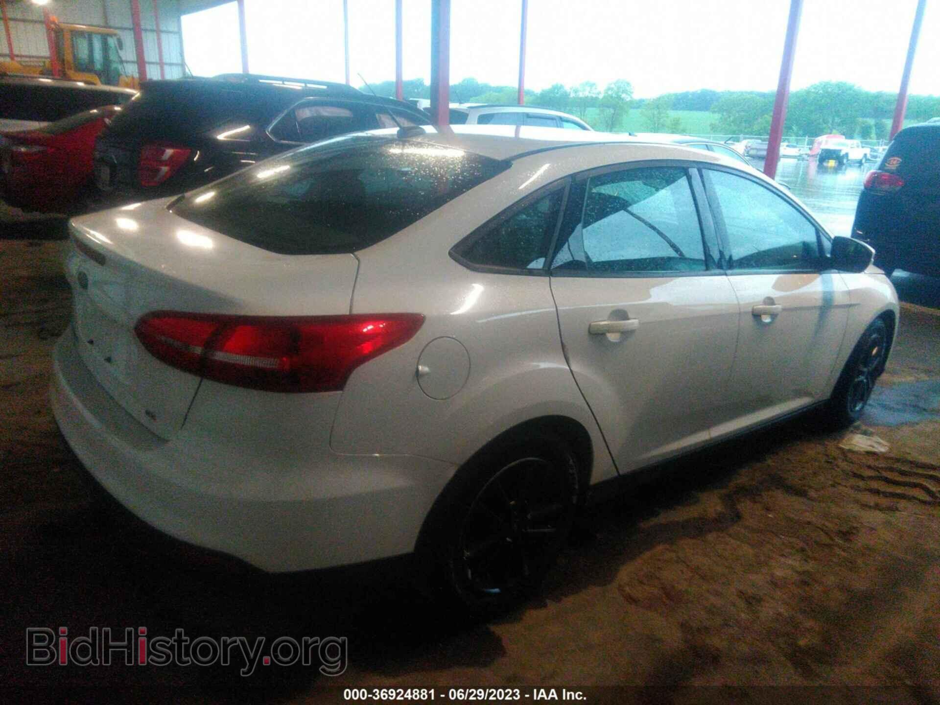 2017 FORD FOCUS - VIN: 1FADP3F25HL343412 - Фото 4