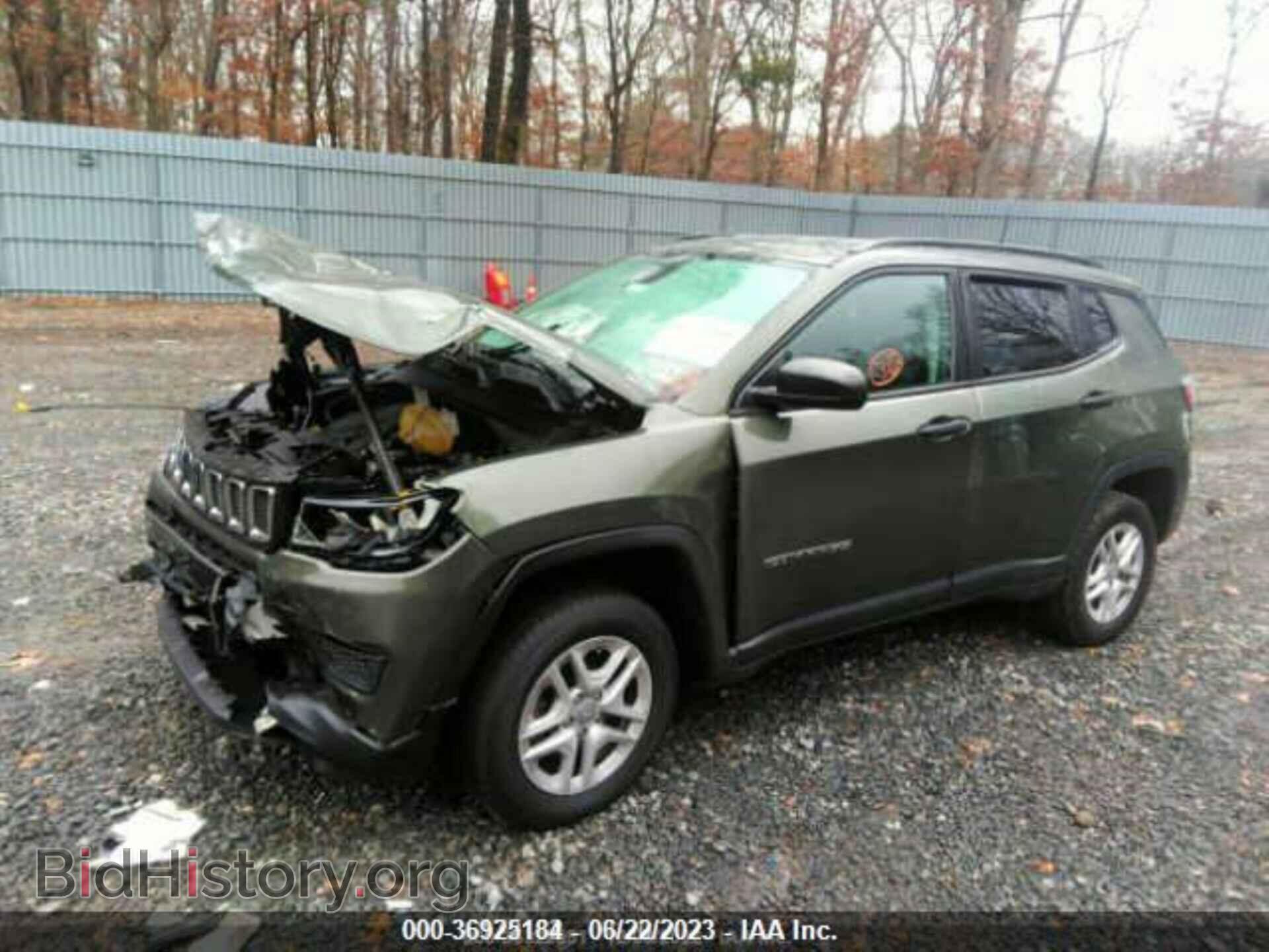 2018 JEEP COMPASS - VIN: 3C4NJDAB0JT191191 - Фото 2