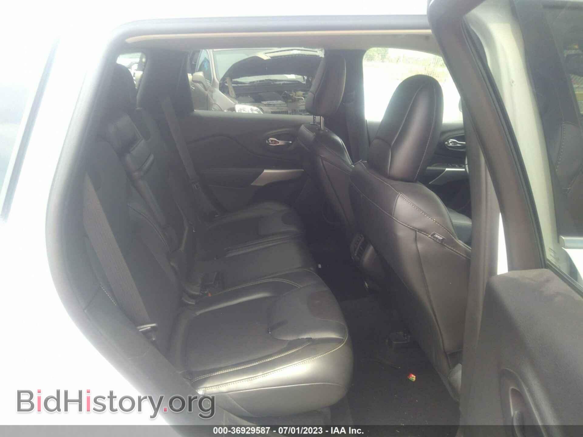2018 JEEP CHEROKEE - VIN: 1C4PJLLB5JD514110 - Фото 8