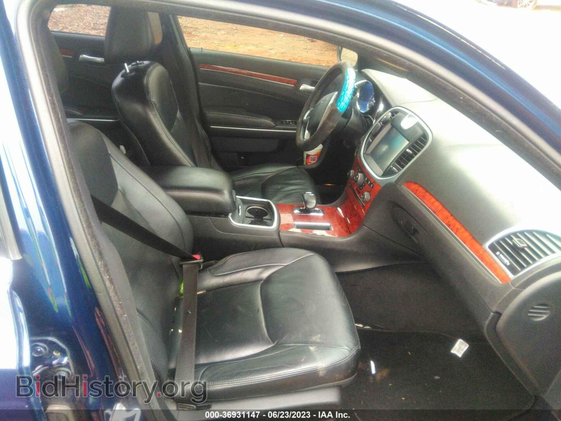 2014 CHRYSLER 300 - VIN: 2C3CCAAG8EH244377 - Фото 5