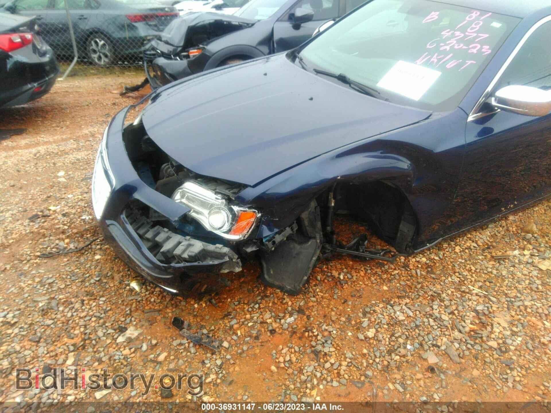 2014 CHRYSLER 300 - VIN: 2C3CCAAG8EH244377 - Фото 6