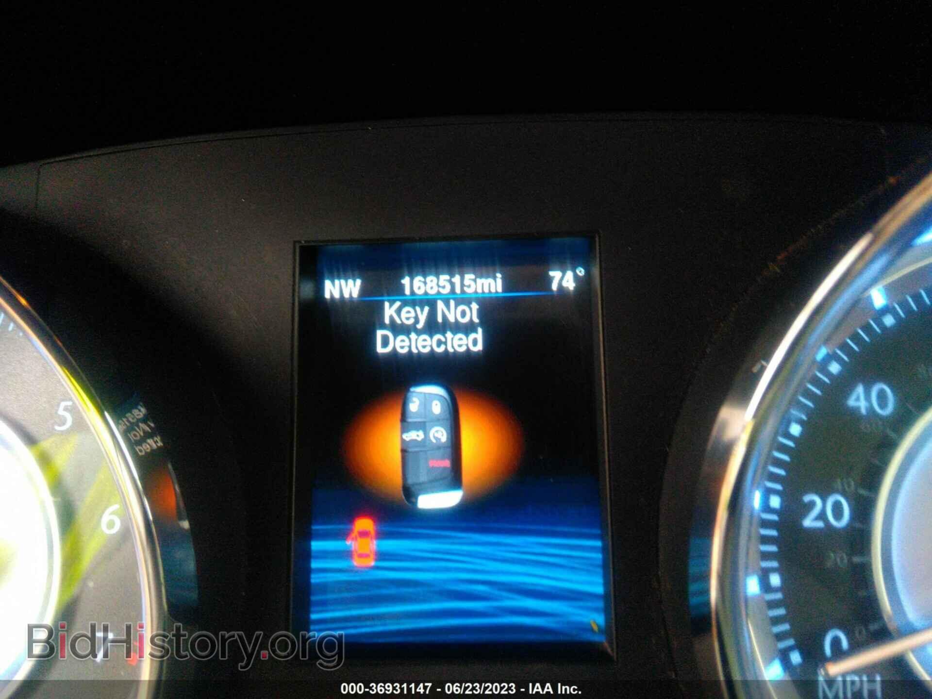 2014 CHRYSLER 300 - VIN: 2C3CCAAG8EH244377 - Фото 7