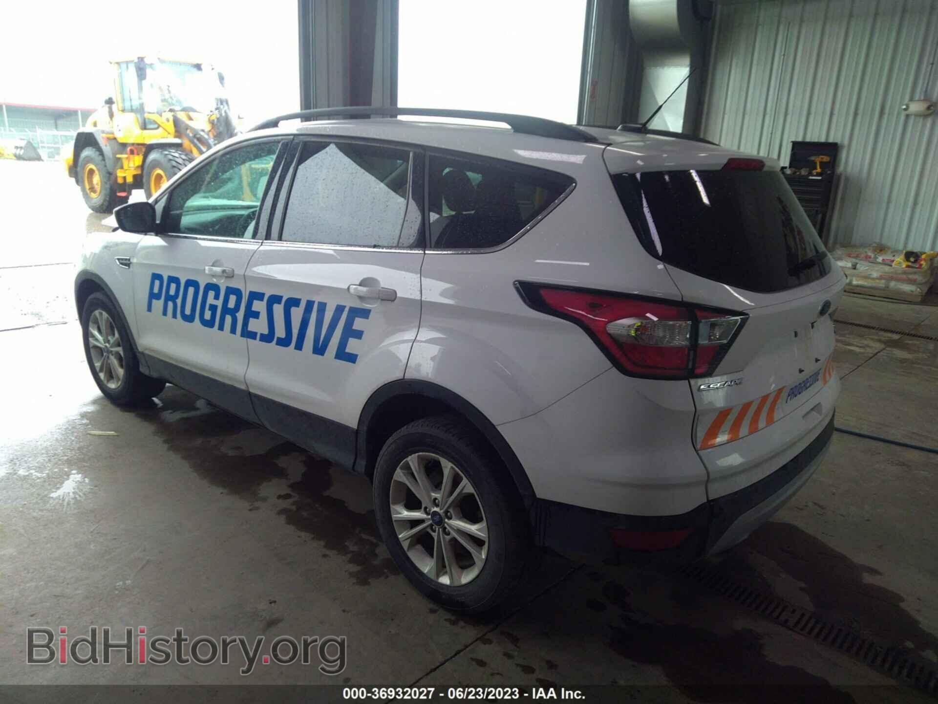 2018 FORD ESCAPE - VIN: 1FMCU9GD7JUA76190 - Фото 3