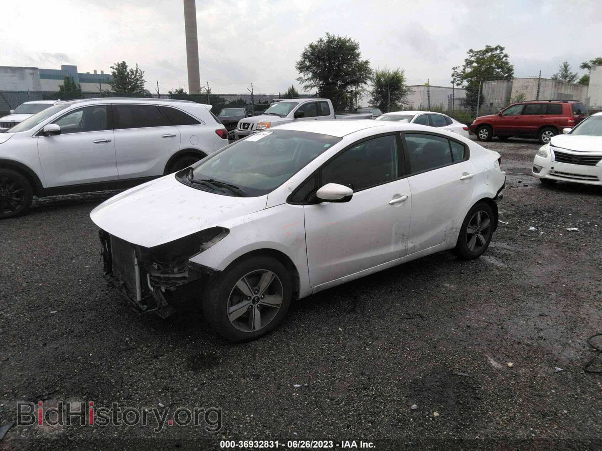 2018 KIA FORTE - VIN: 3KPFL4A71JE170512 - Фото 2