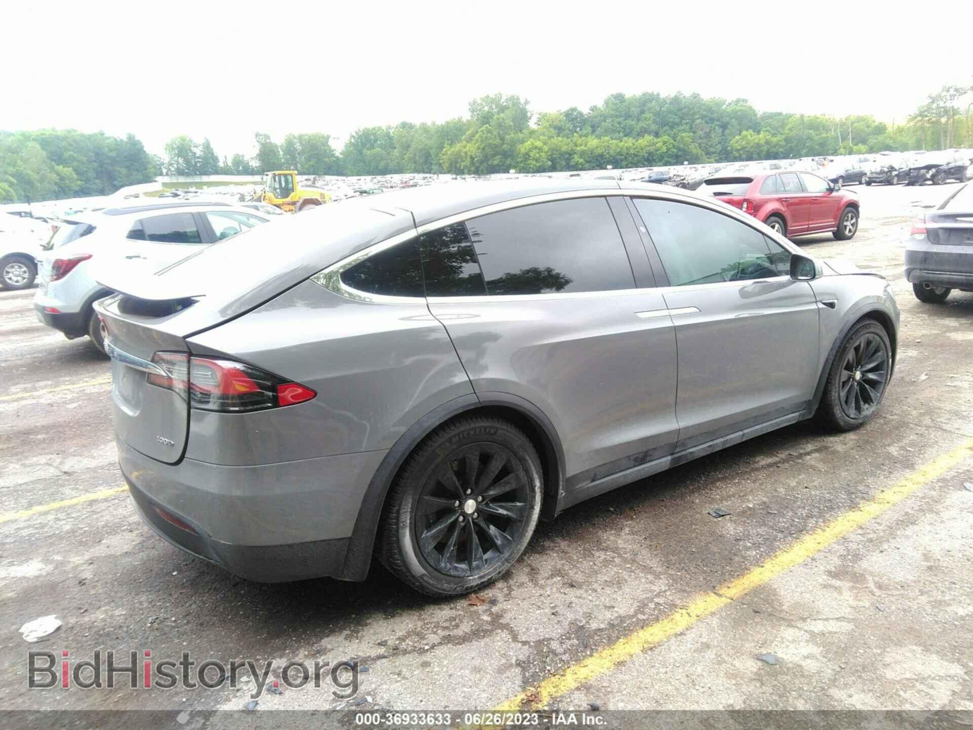 2017 TESLA MODEL X - VIN: 5YJXCDE2XHF052501 - Photo 4
