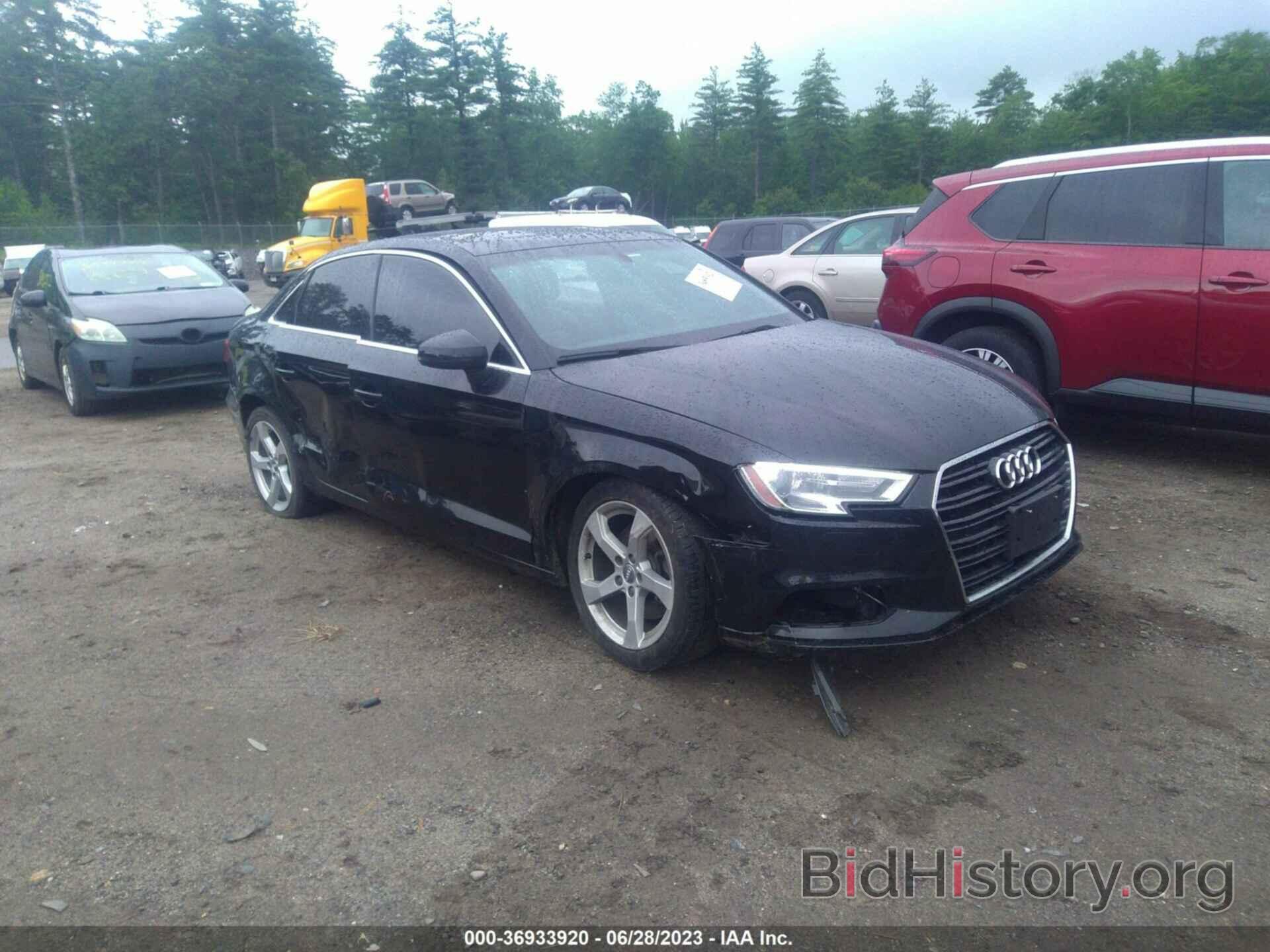 Photo WAUAUGFF0K1010342 - AUDI A3 2019