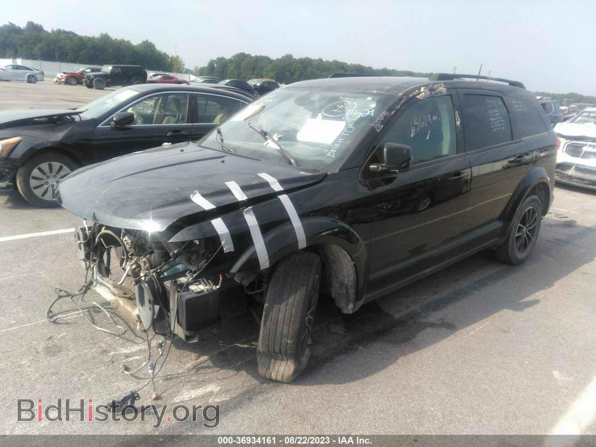 2019 DODGE JOURNEY - VIN: 3C4PDCBB2KT719209 - Фото 2