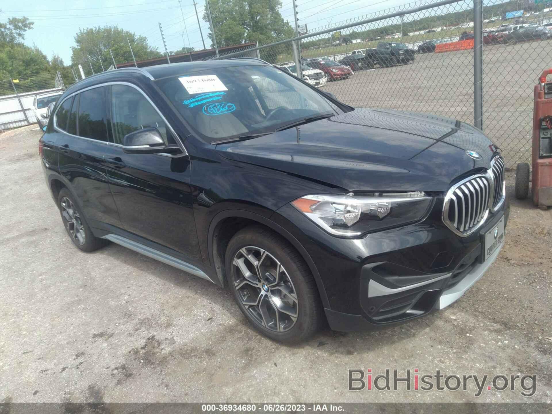 Фотография WBXJG7C00M5T45805 - BMW X1 2021