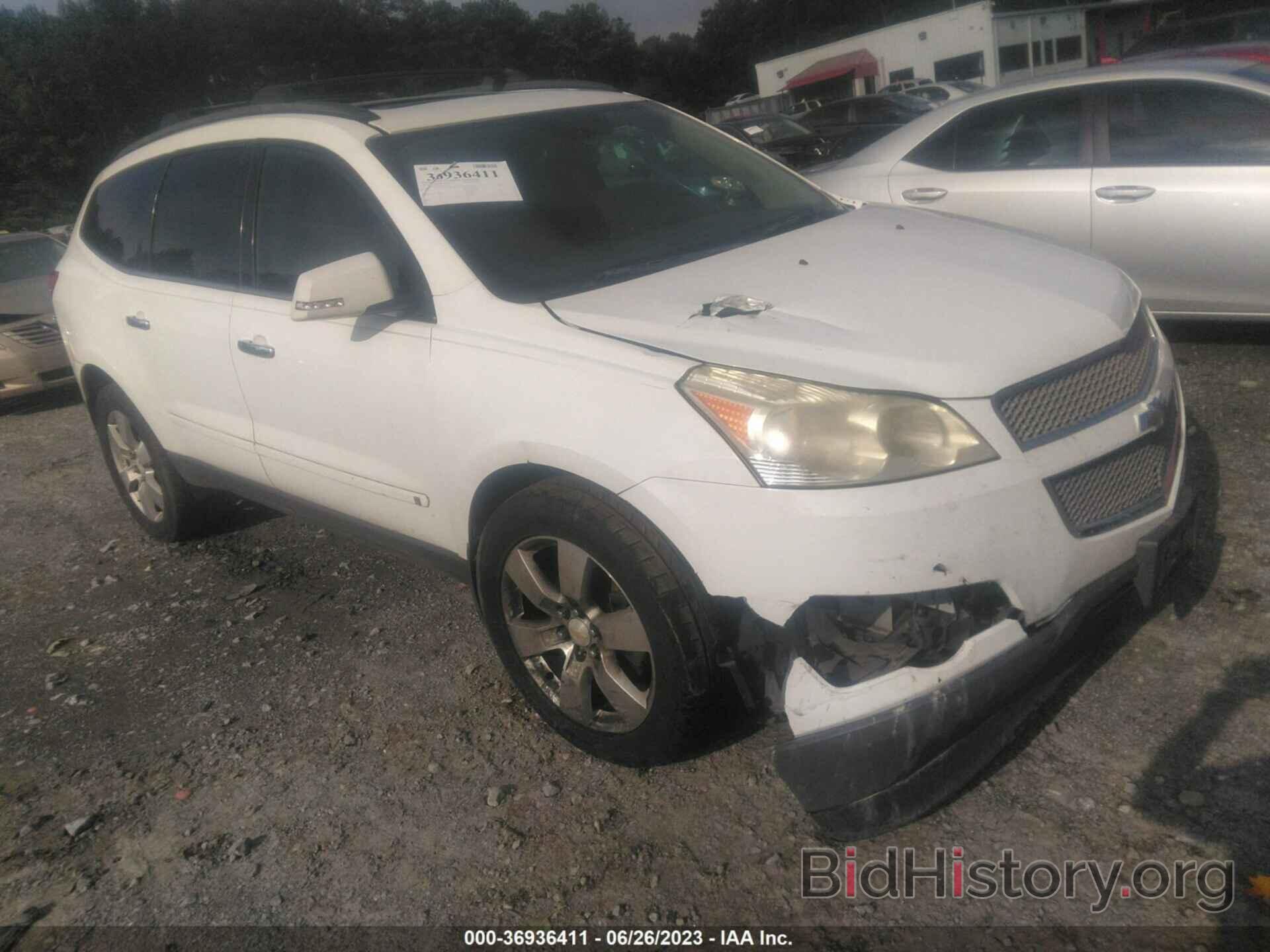 Photo 1GNLRHED5AS114716 - CHEVROLET TRAVERSE 2010