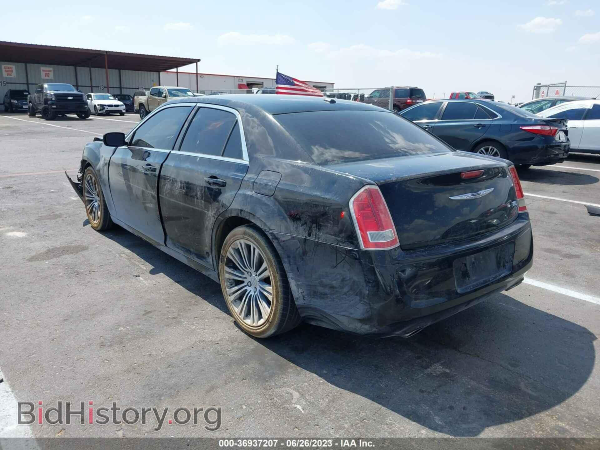 2013 CHRYSLER 300 - VIN: 2C3CCABG6DH659260 - Фото 3