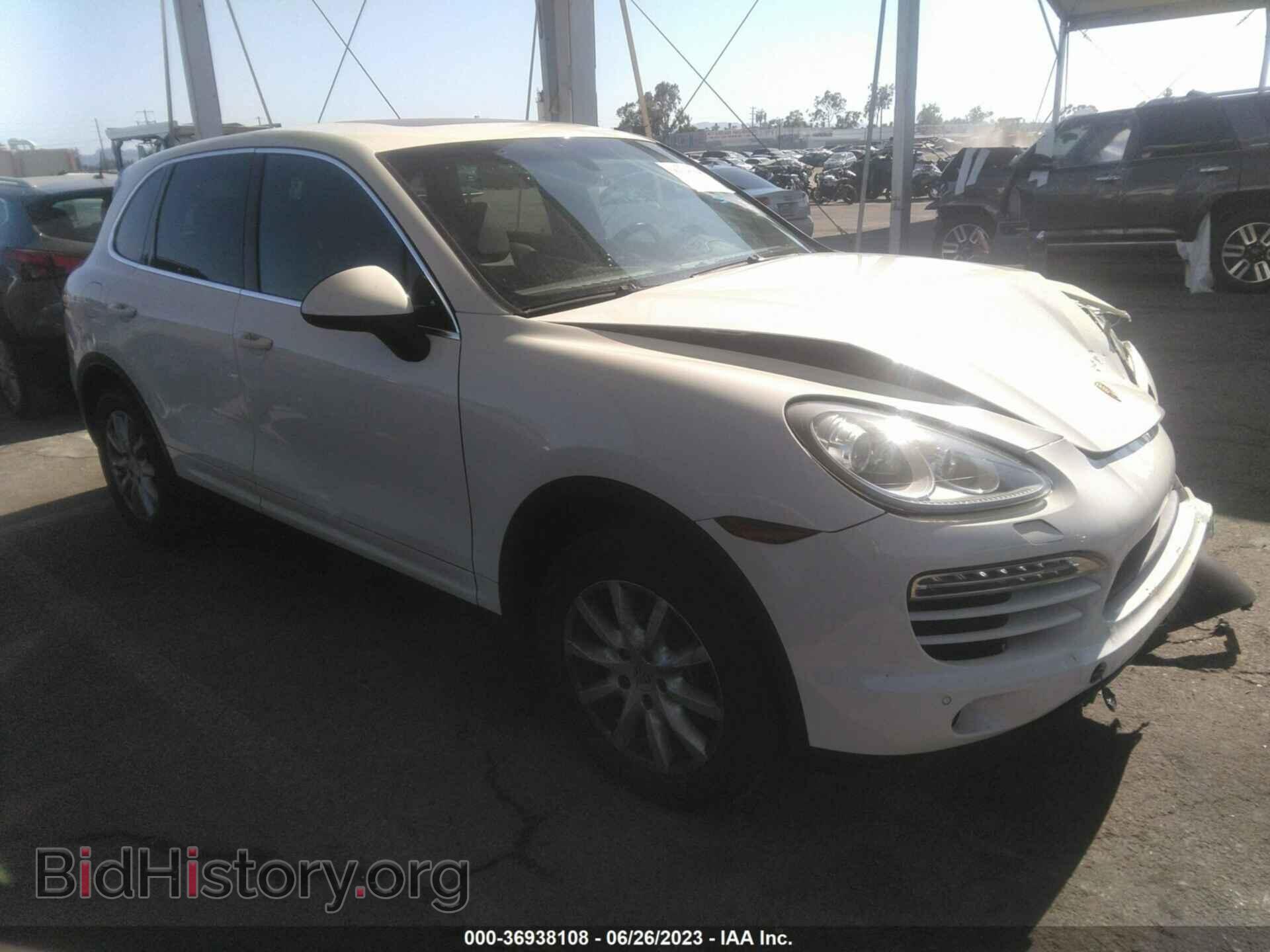 Фотография WP1AA2A29CLA01517 - PORSCHE CAYENNE 2012