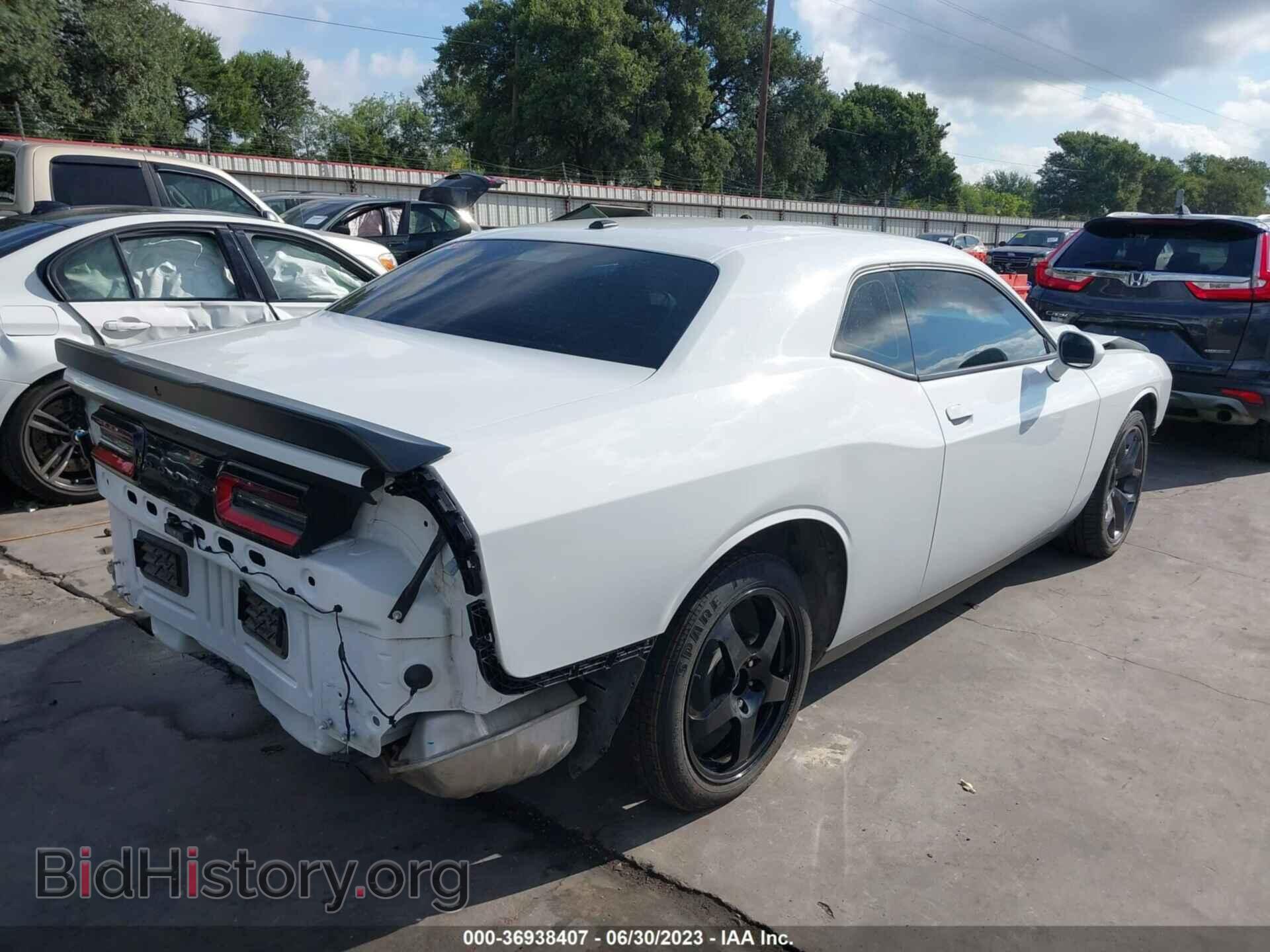 2020 DODGE CHALLENGER - VIN: 2C3CDZAG4LH218836 - Фото 4