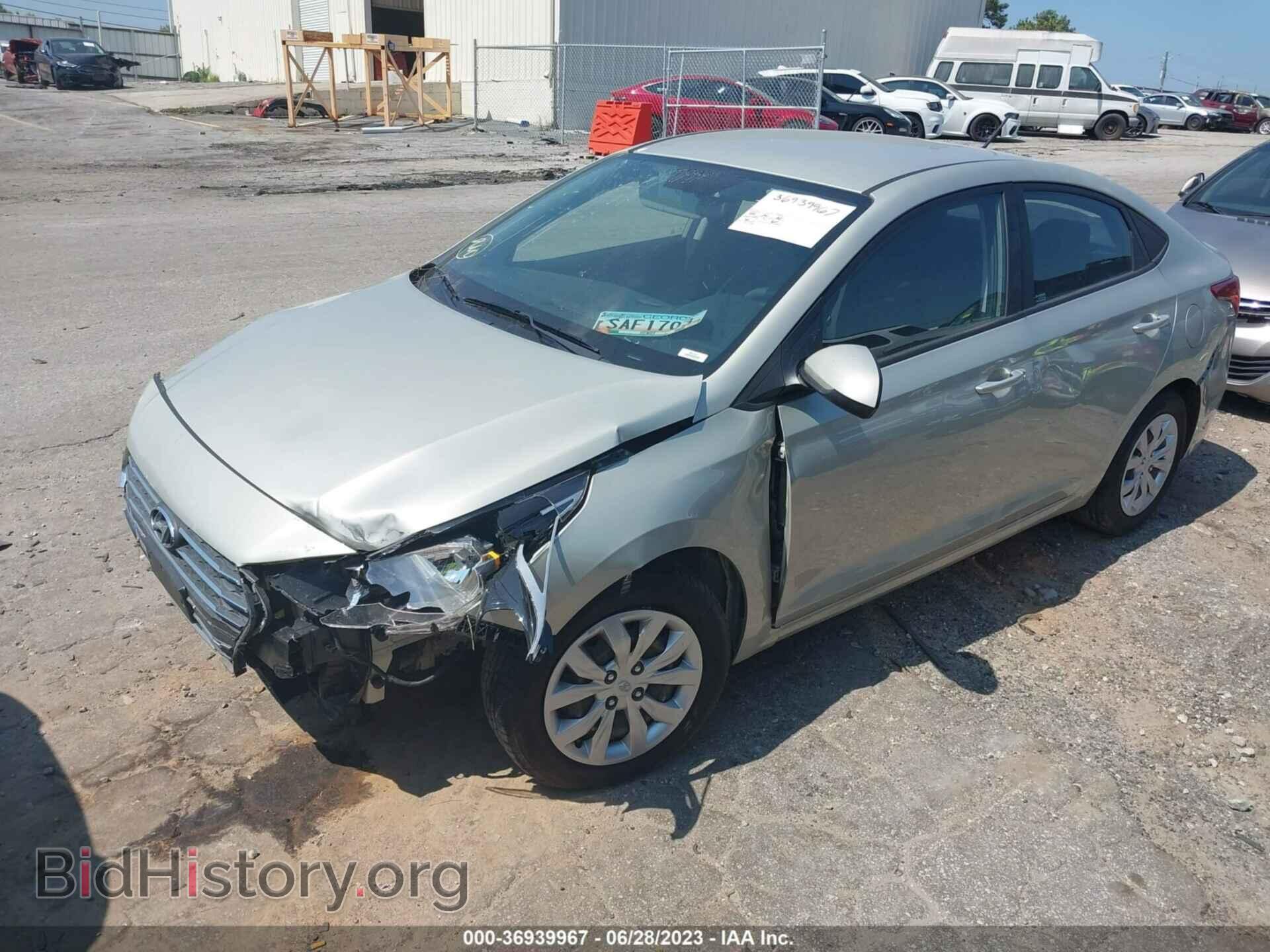 2019 HYUNDAI ACCENT - VIN: 3KPC24A34KE071221 - Фото 2