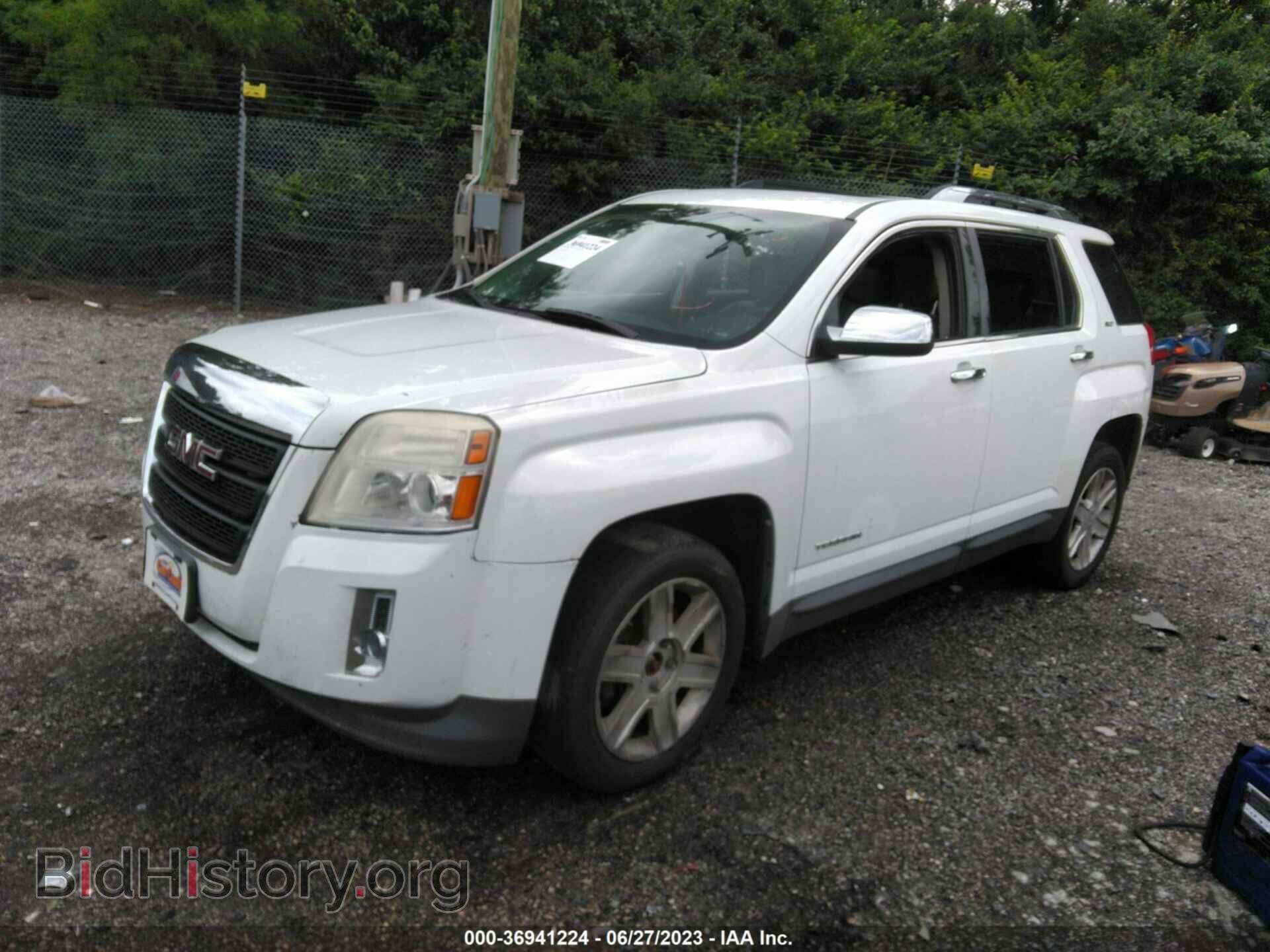 2010 GMC TERRAIN - VIN: 2CTFLJEY3A6280063 - Photo 2