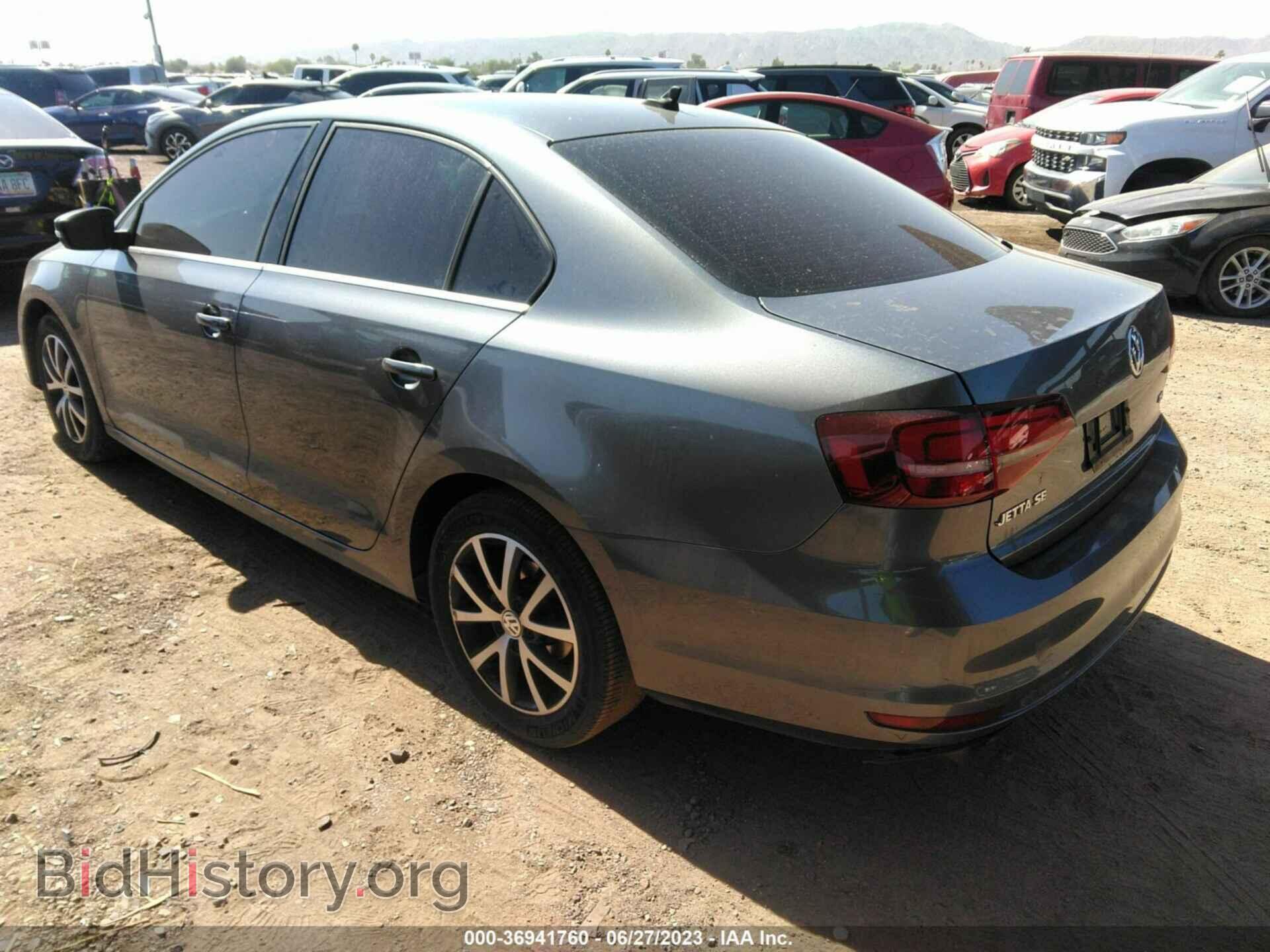 2017 VOLKSWAGEN JETTA - VIN: 3VWDB7AJXHM411617 - Фото 3