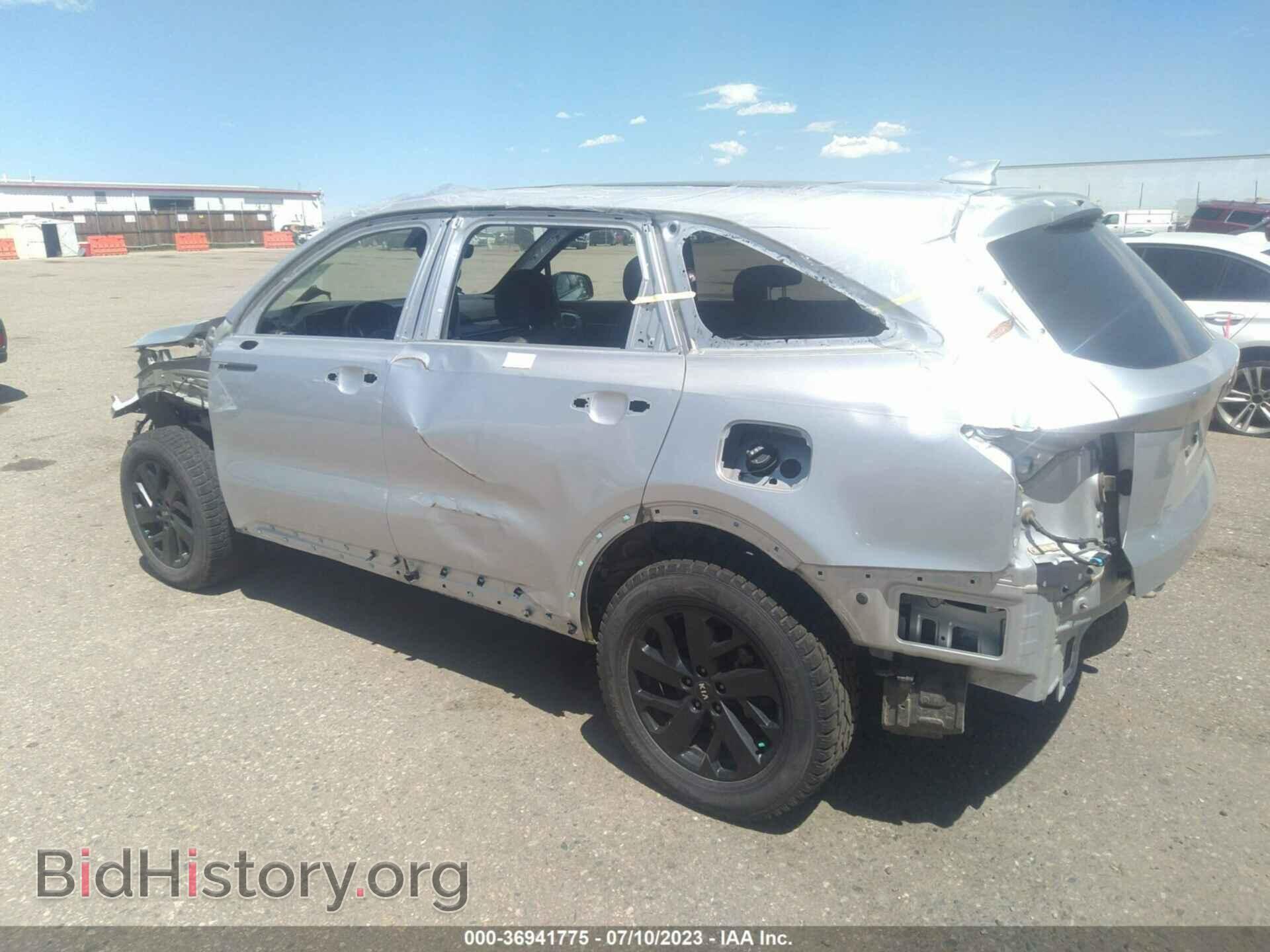2021 KIA SORENTO - VIN: 5XYRLDLC4MG012230 - Фото 3