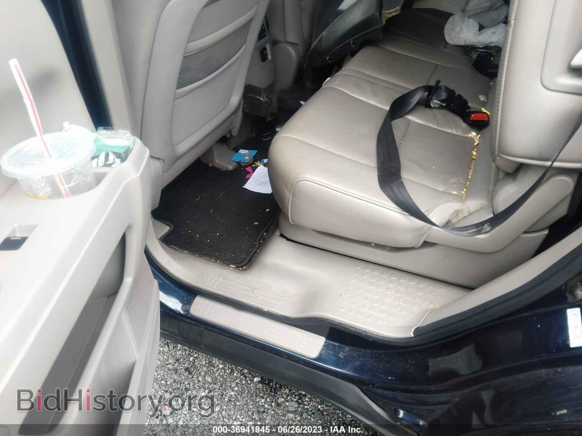 2011 HONDA PILOT - VIN: 5FNYF4H53BB072307 - Фото 8