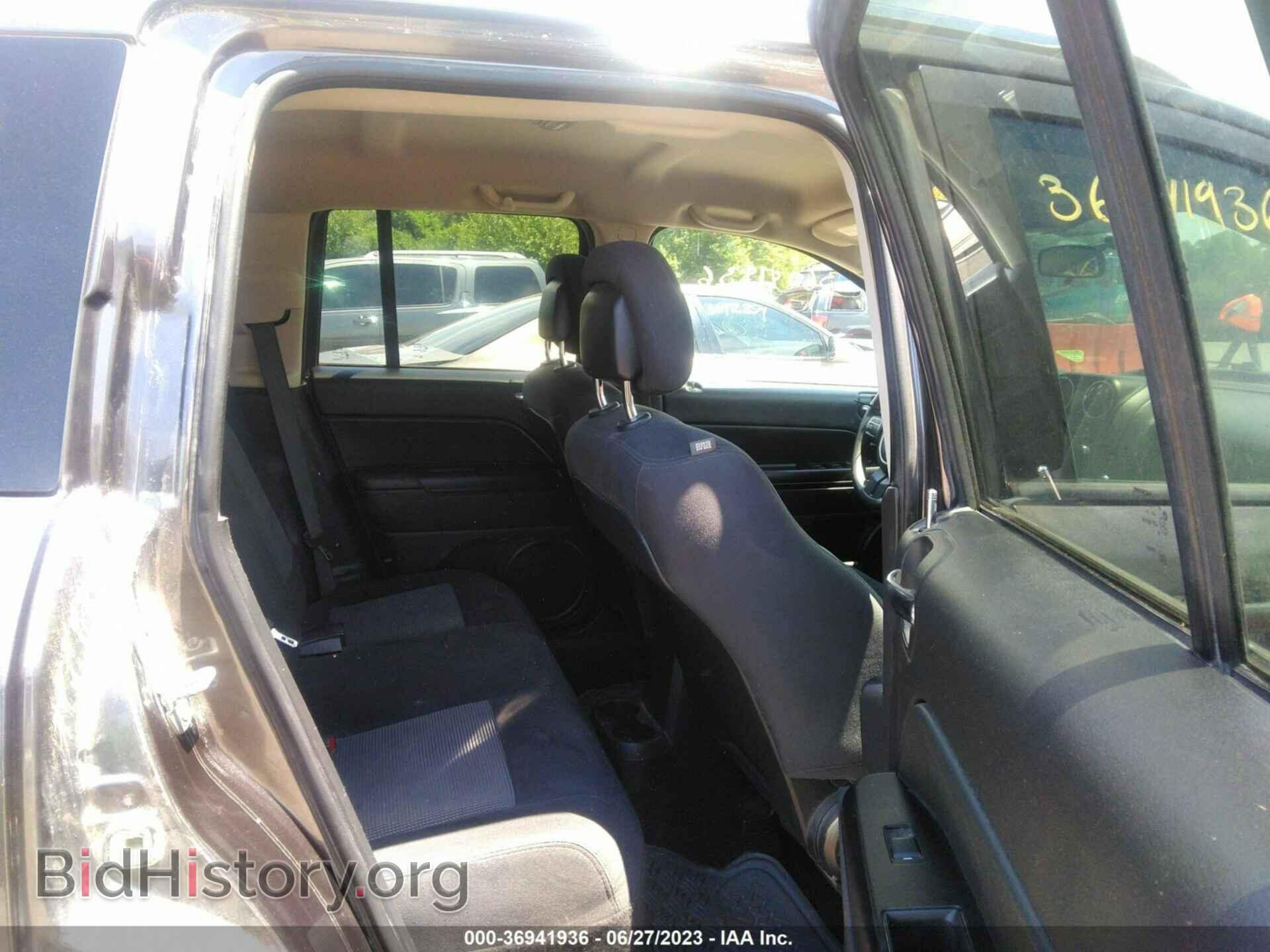 2015 JEEP COMPASS - VIN: 1C4NJDBB1FD188439 - Photo 8