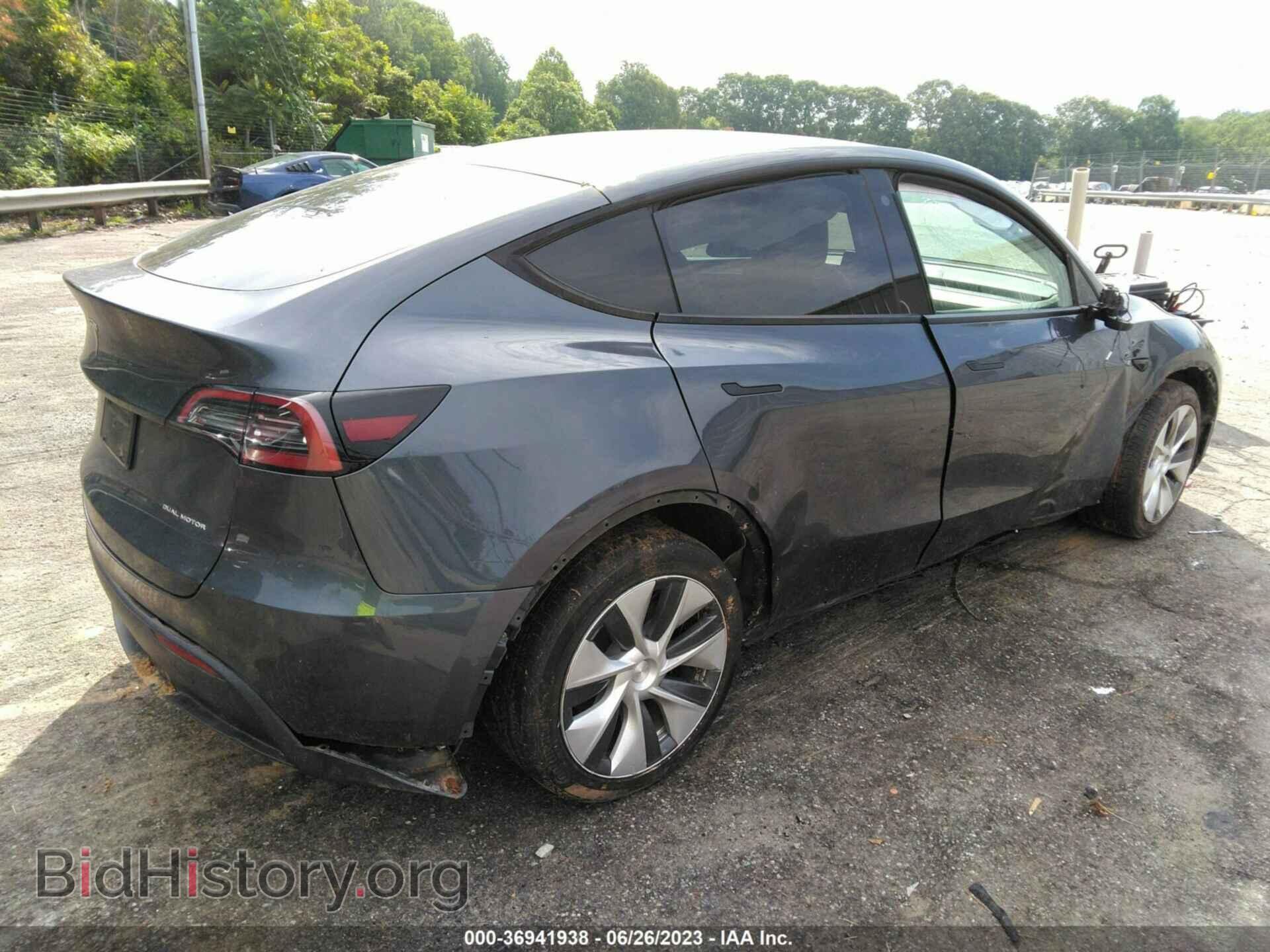 2022 TESLA MODEL Y - VIN: 7SAYGAEE2NF537425 - Photo 4