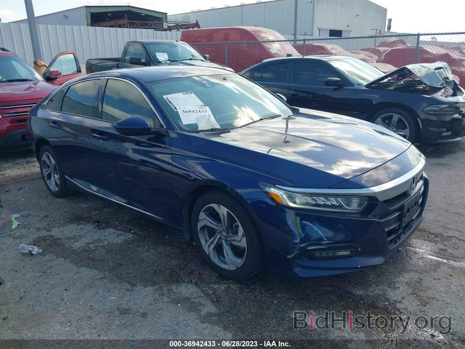 Photo 1HGCV1F45JA178465 - HONDA ACCORD SEDAN 2018