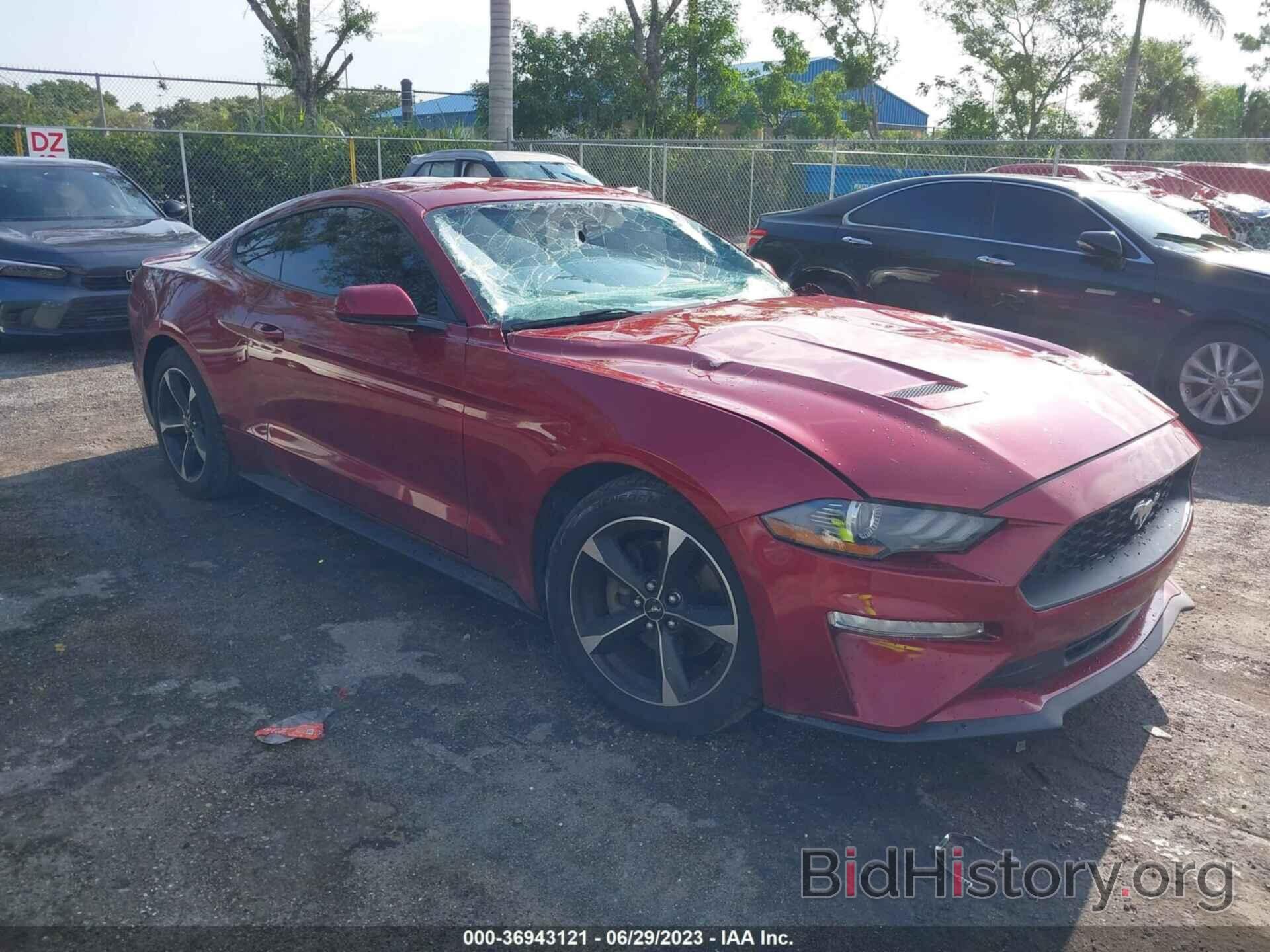 Photo 1FA6P8TH0J5162209 - FORD MUSTANG 2018