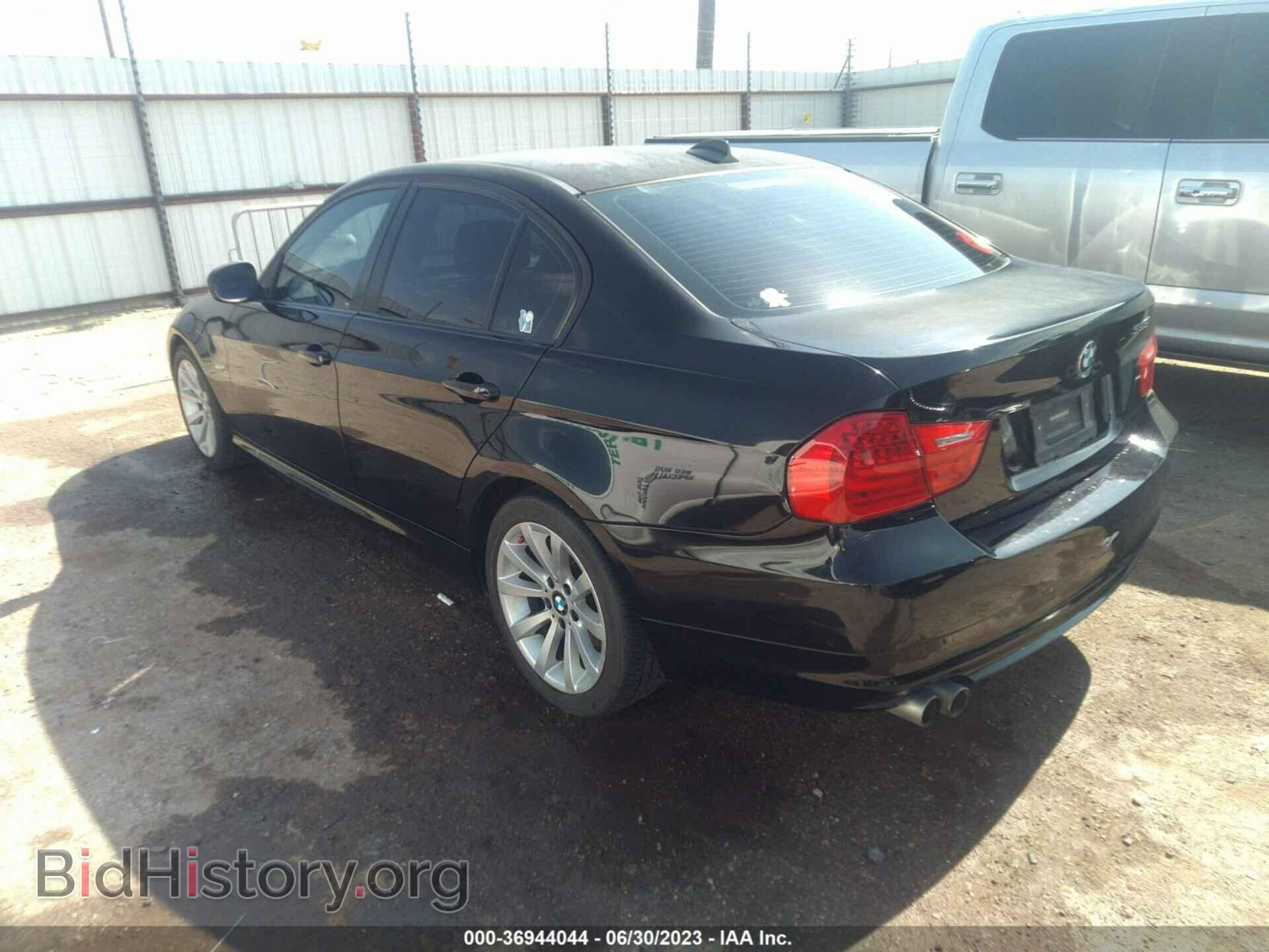 2011 BMW 328I - VIN: WBAPH7G58BNN05966 - Фото 3