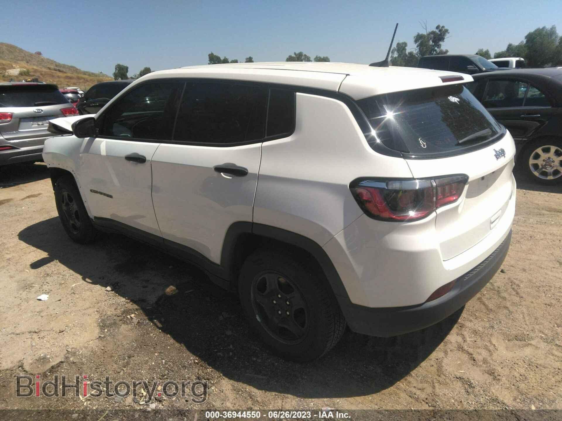 2020 JEEP COMPASS - VIN: 3C4NJCAB7LT257524 - Фото 3