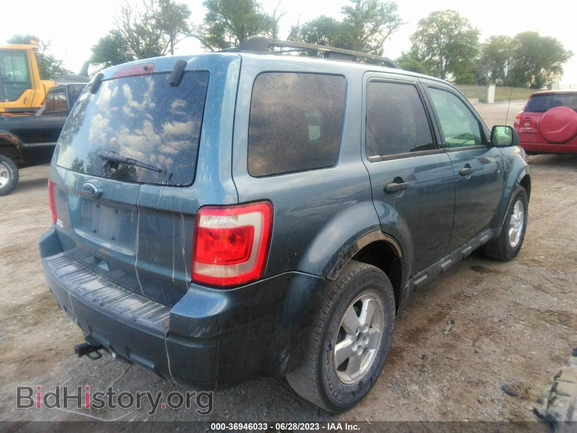 2011 FORD ESCAPE - VIN: 1FMCU0DG4BKC70957 - Фото 4