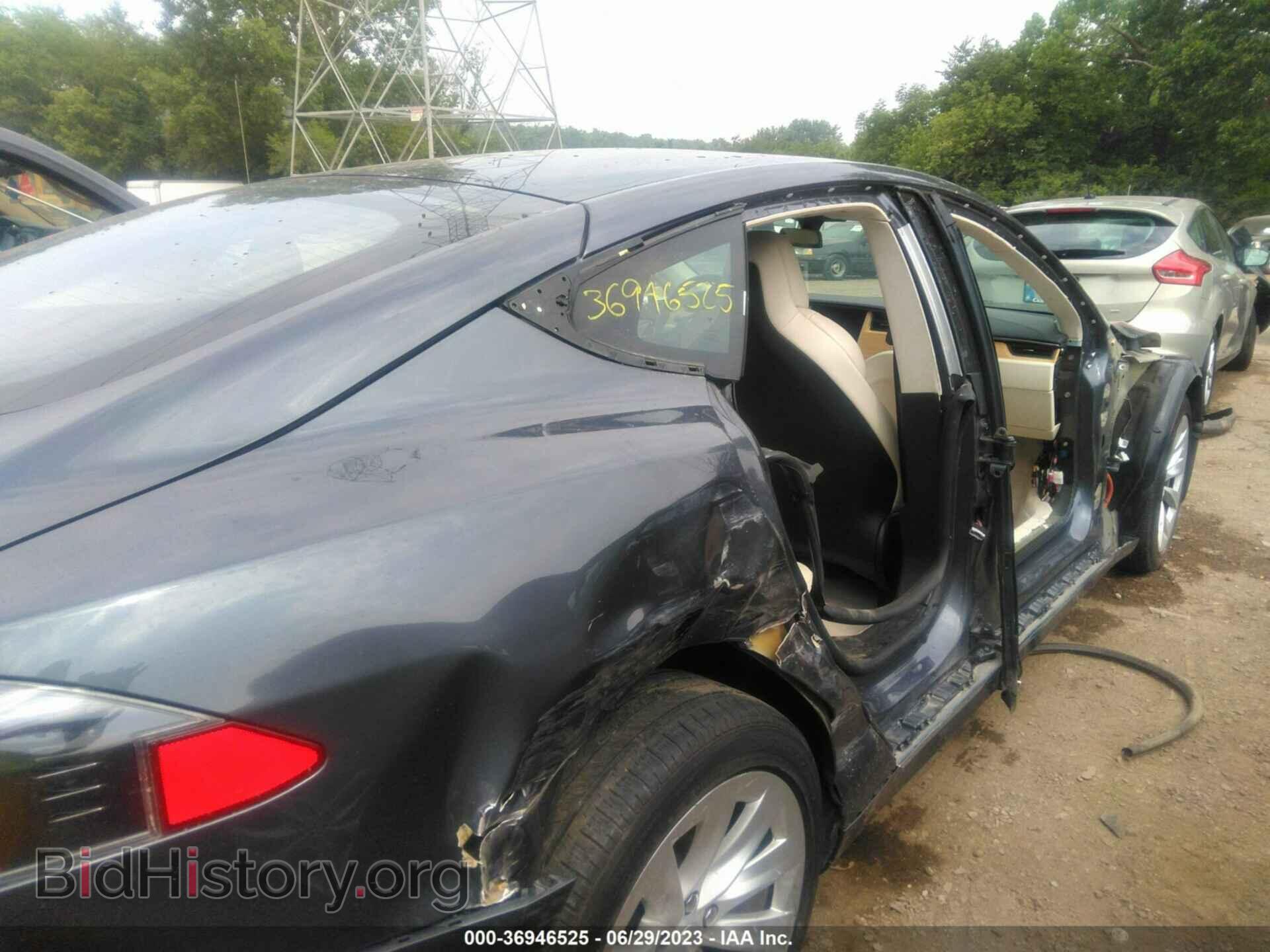 2019 TESLA MODEL S - VIN: 5YJSA1E20KF306769 - Photo 13