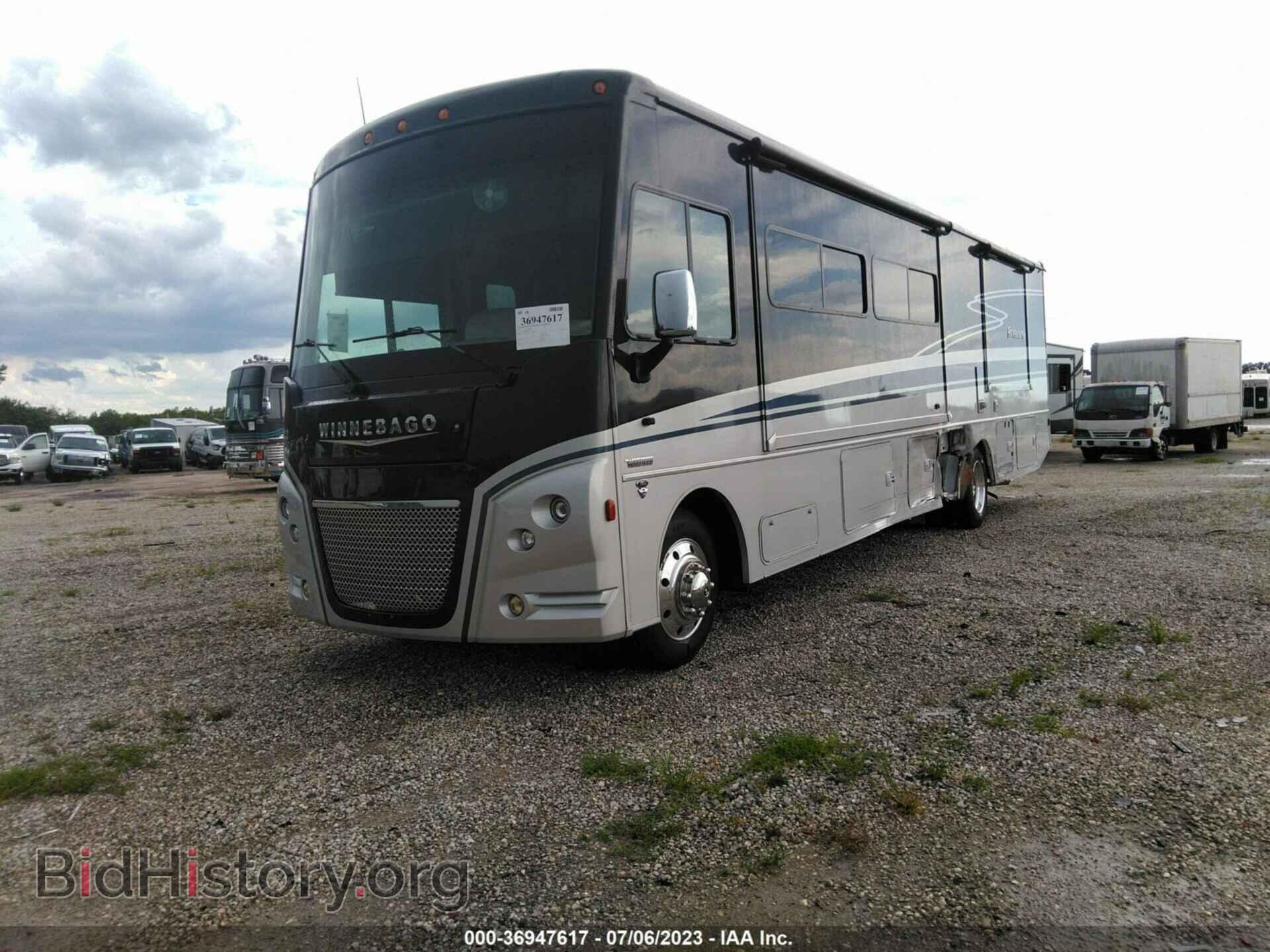 2021 FORD F53 - VIN: 1F66F5DN1M0A01128 - Photo 2