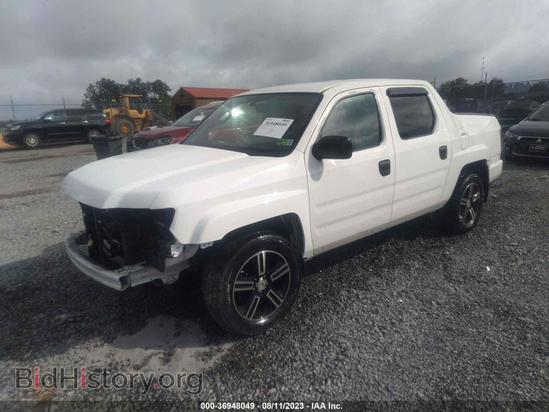 2013 HONDA RIDGELINE - VIN: 5FPYK1F77DB005136 - Фото 2