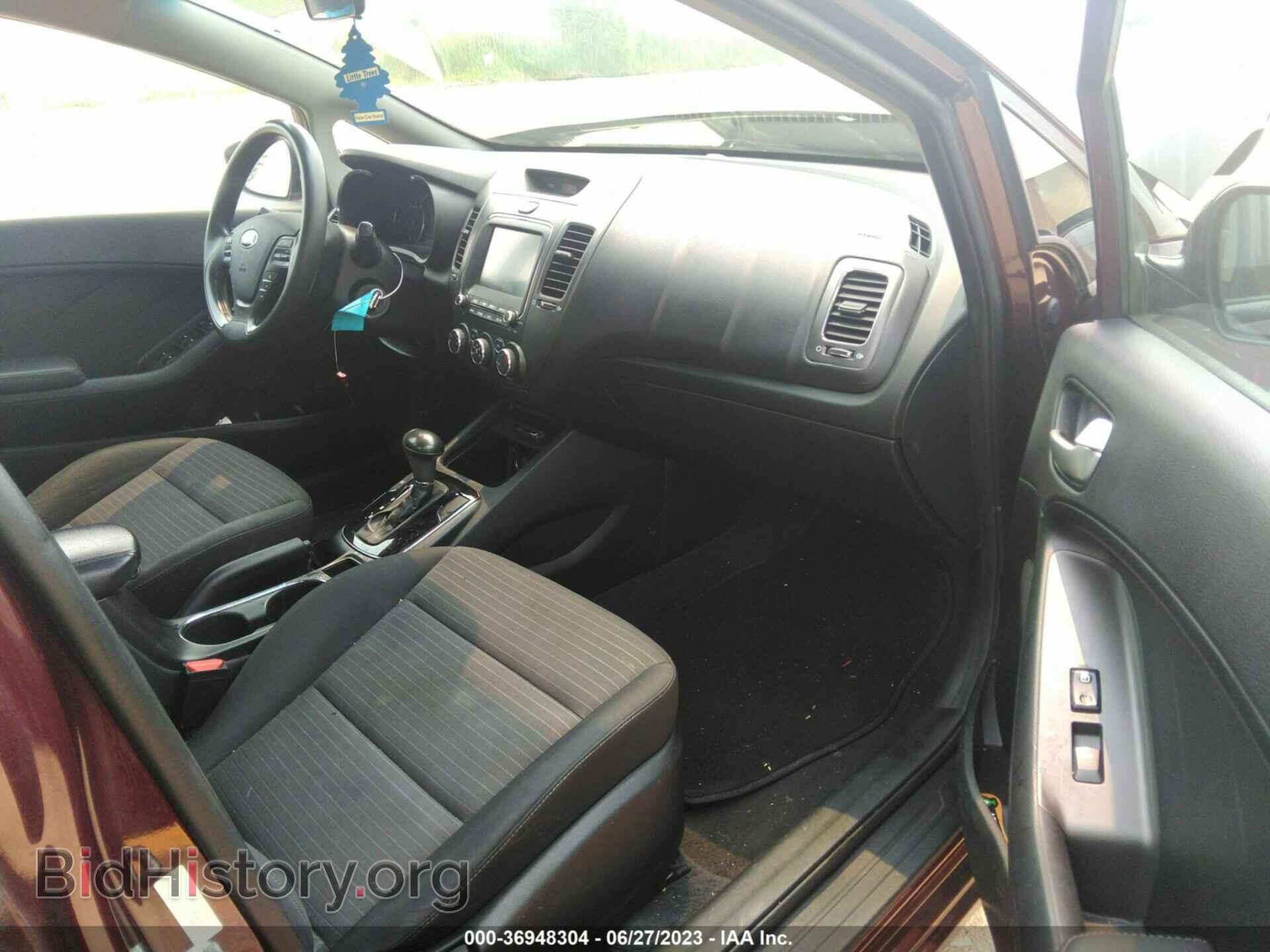 2018 KIA FORTE - VIN: 3KPFL4A74JE215460 - Фото 5