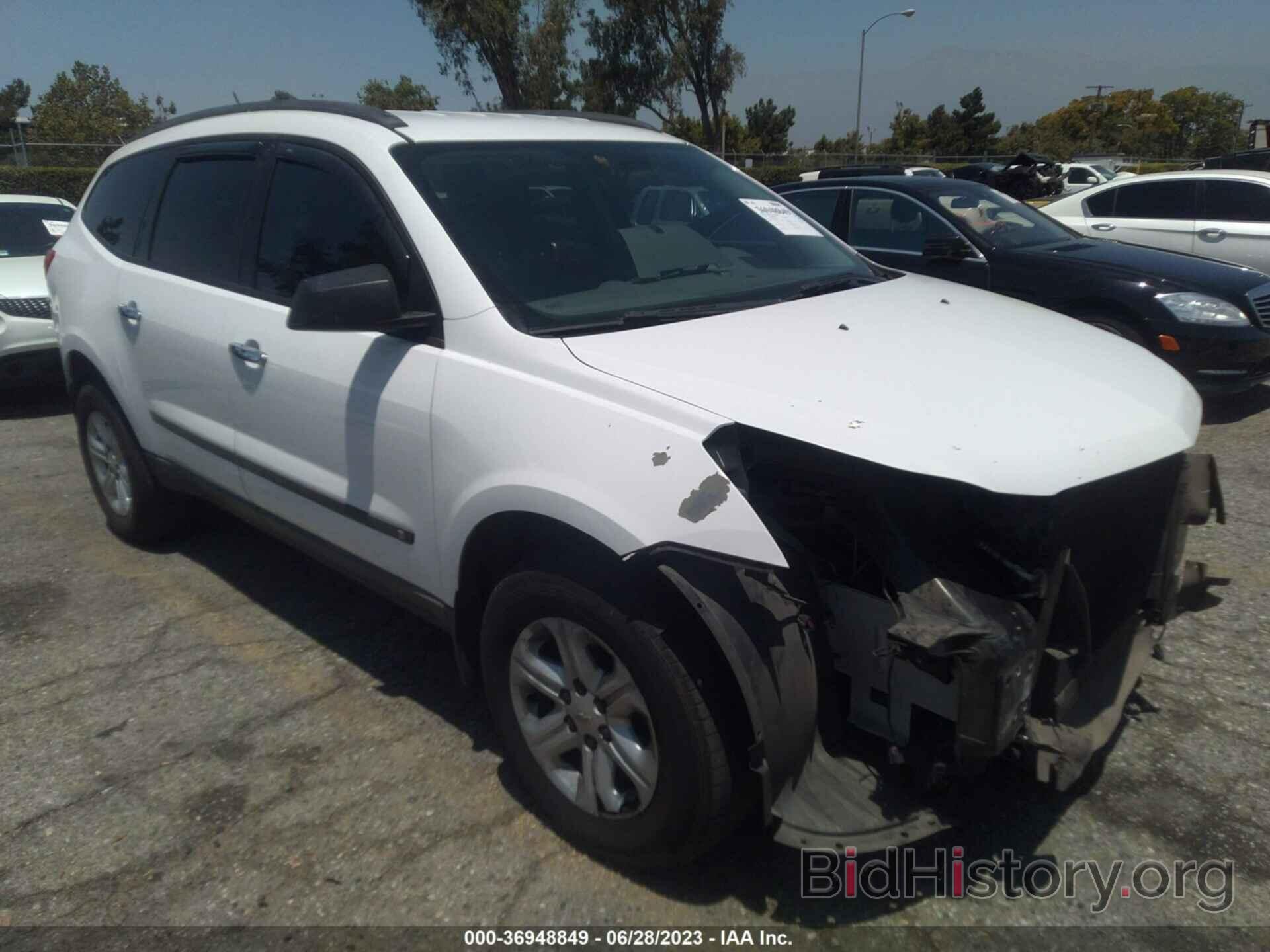 Photo 1GNLREED0AS105162 - CHEVROLET TRAVERSE 2010