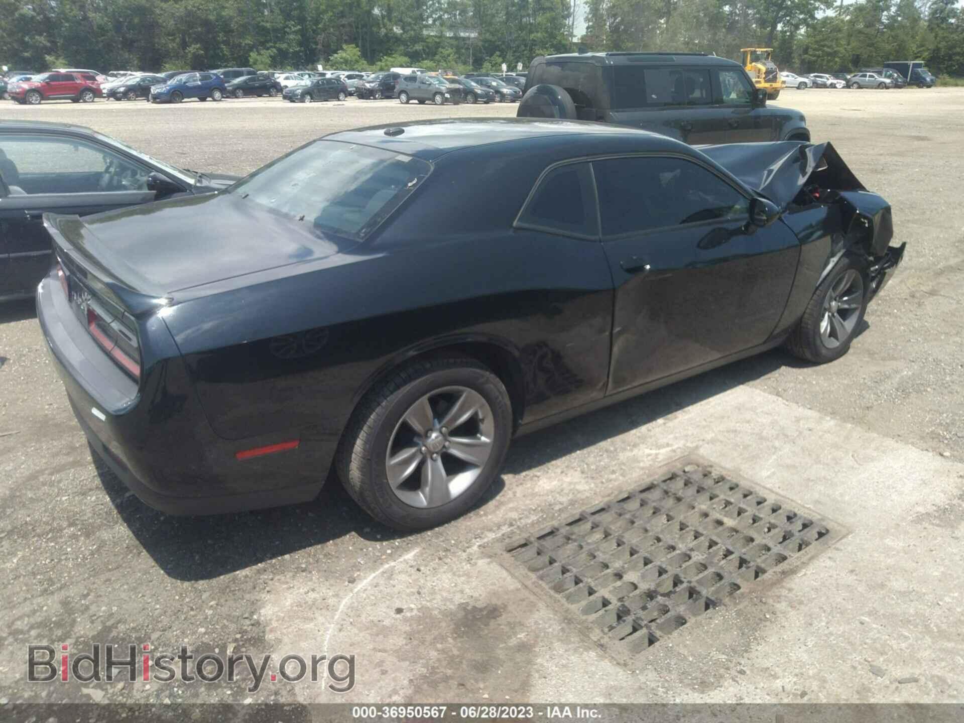 2019 DODGE CHALLENGER - VIN: 2C3CDZAG7KH677633 - Фото 4
