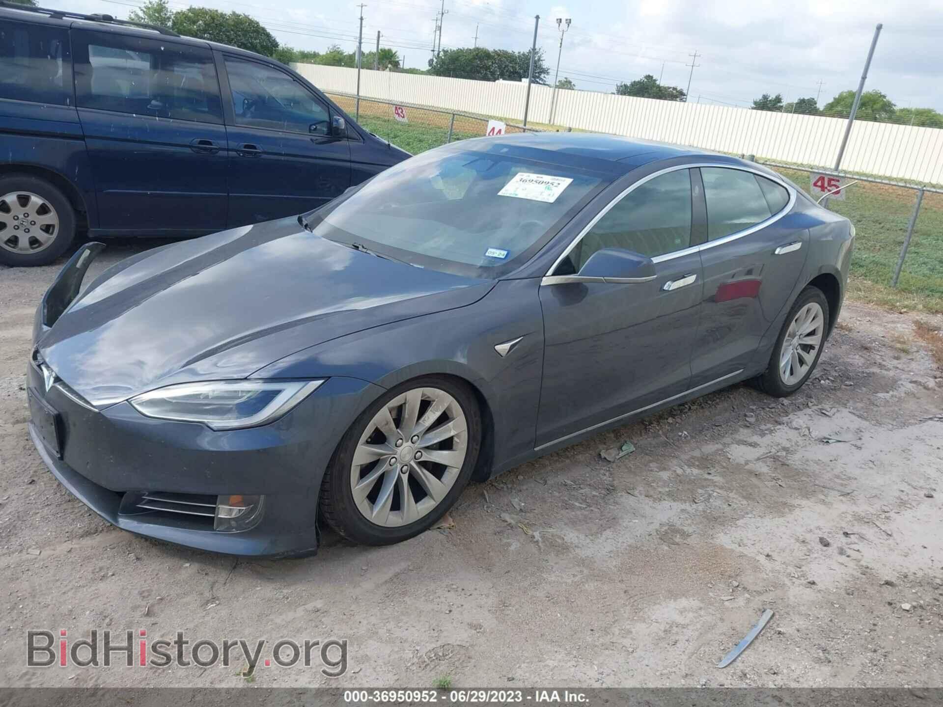 2018 TESLA MODEL S - VIN: 5YJSA1E29JF266450 - Фото 2