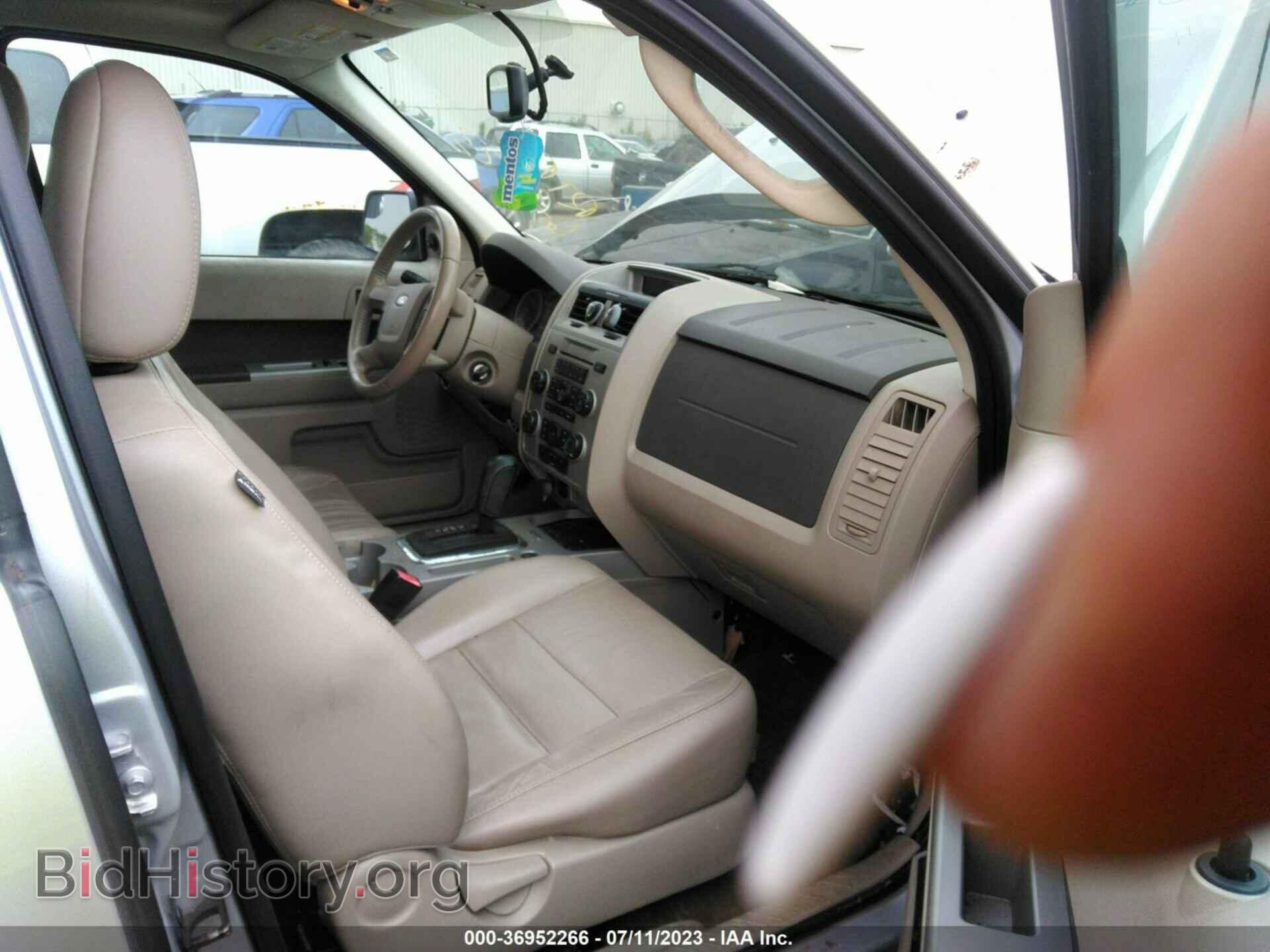 2011 FORD ESCAPE - VIN: 1FMCU0DG8BKB82025 - Фото 5