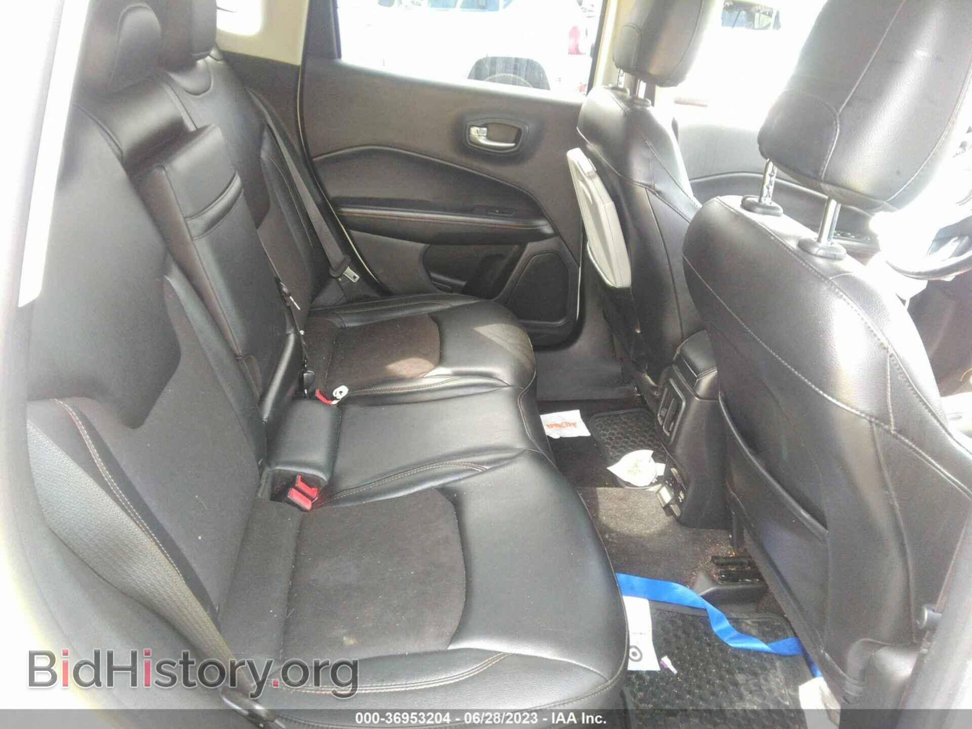 2018 JEEP COMPASS - VIN: 3C4NJDBB9JT180897 - Фото 8