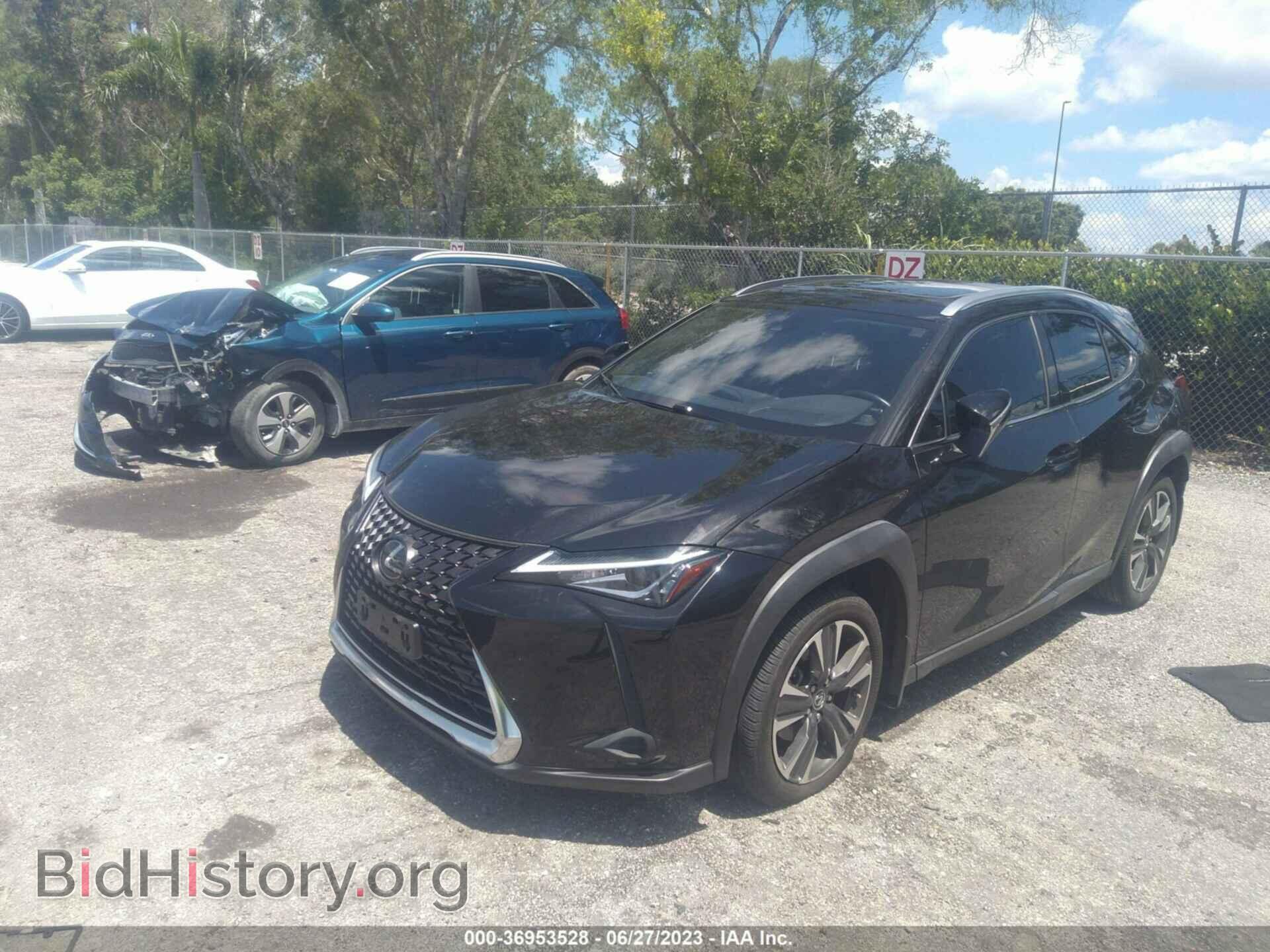 2019 LEXUS UX - VIN: JTHY3JBH0K2002436 - Photo 2