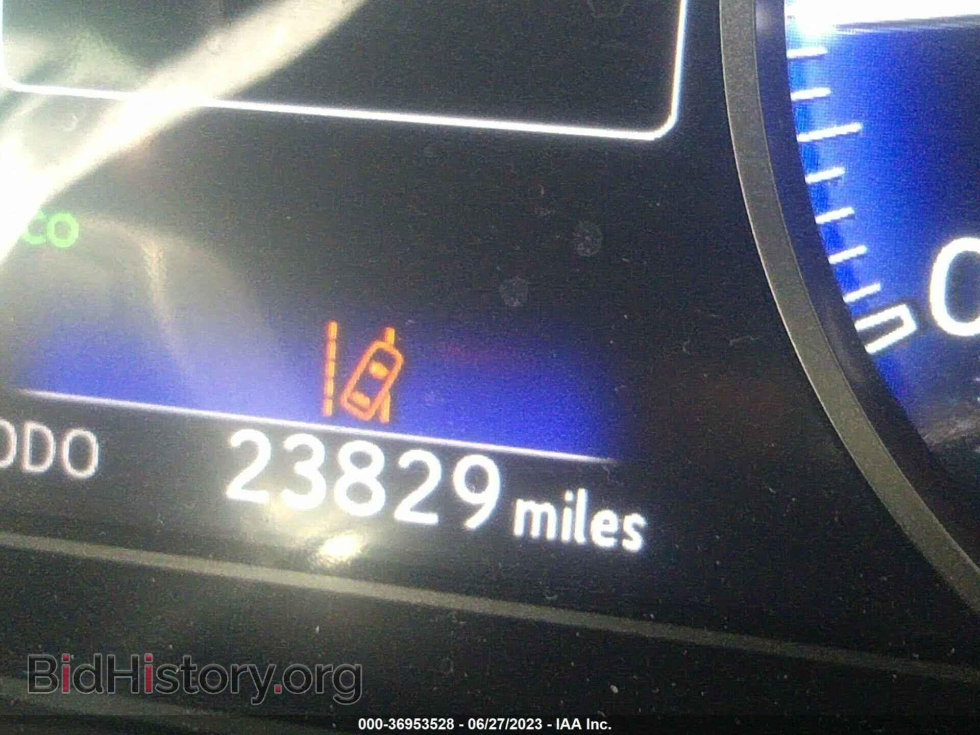 2019 LEXUS UX - VIN: JTHY3JBH0K2002436 - Photo 15