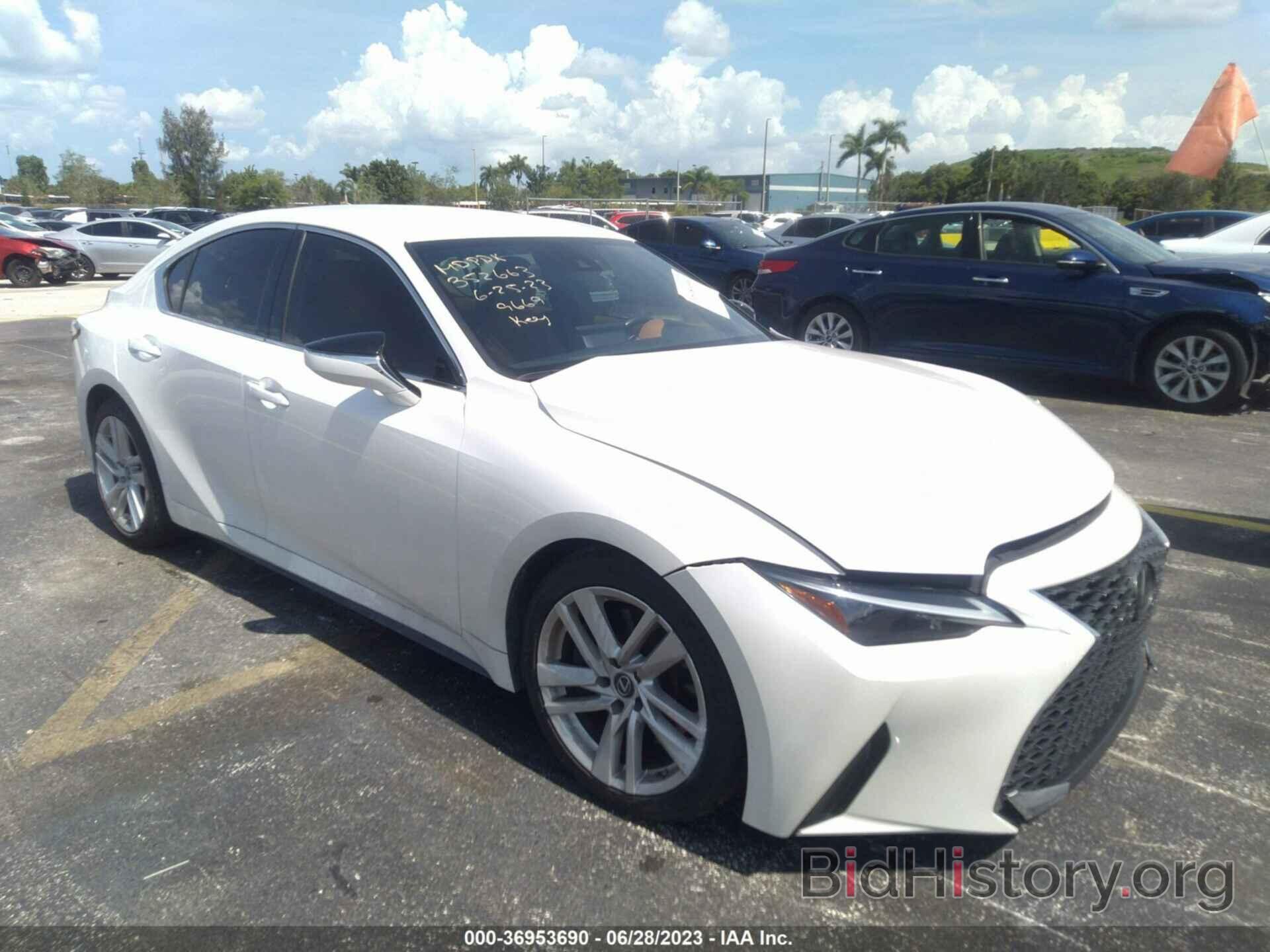 Photo JTHAA1D21N5119669 - LEXUS IS 2022