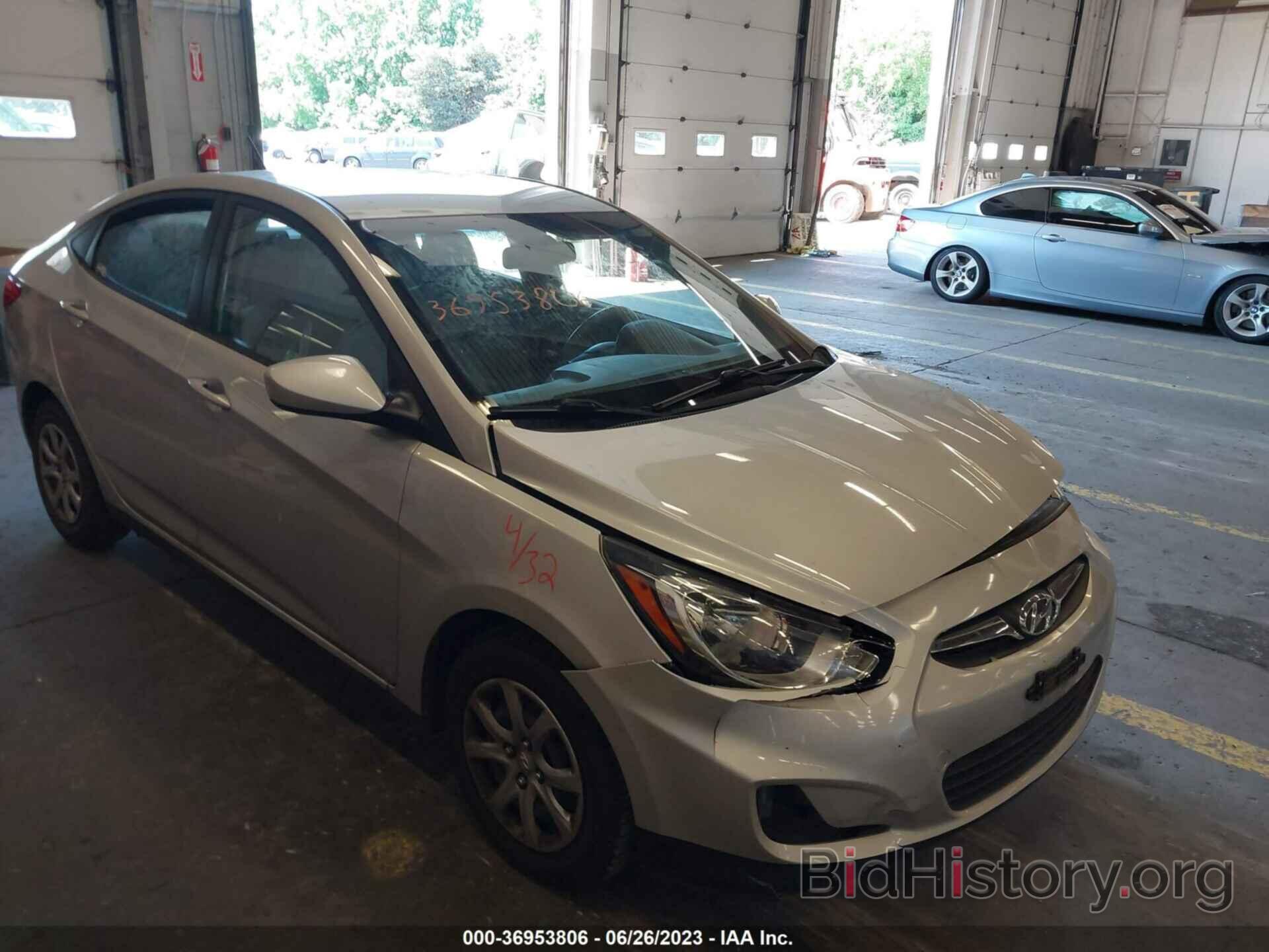 Photo KMHCT4AE7CU242573 - HYUNDAI ACCENT 2012